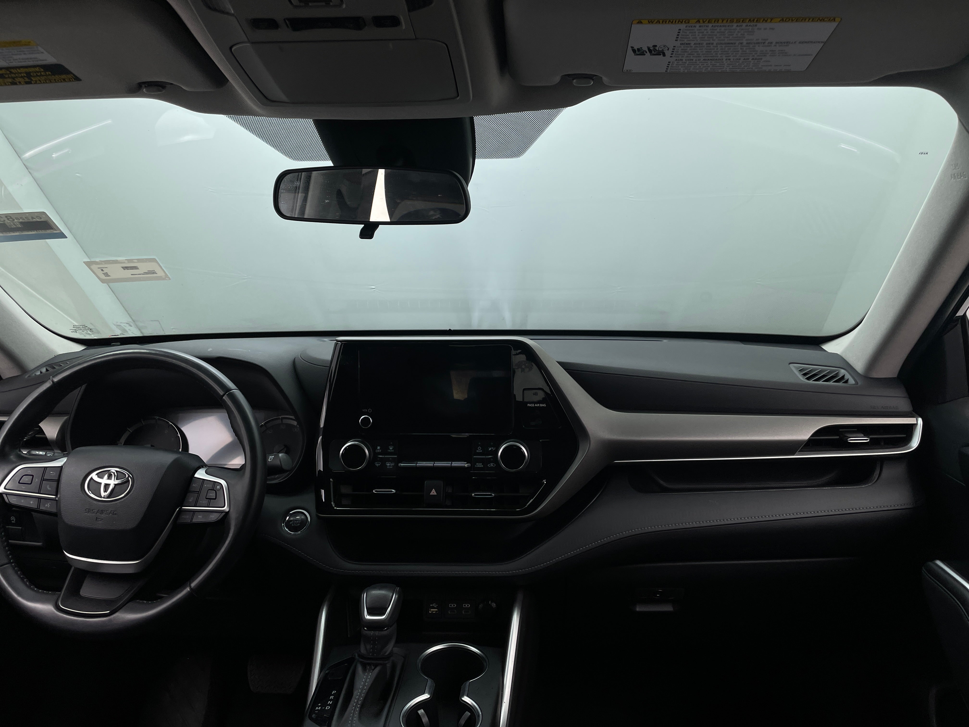 2023 Toyota Highlander LE 3