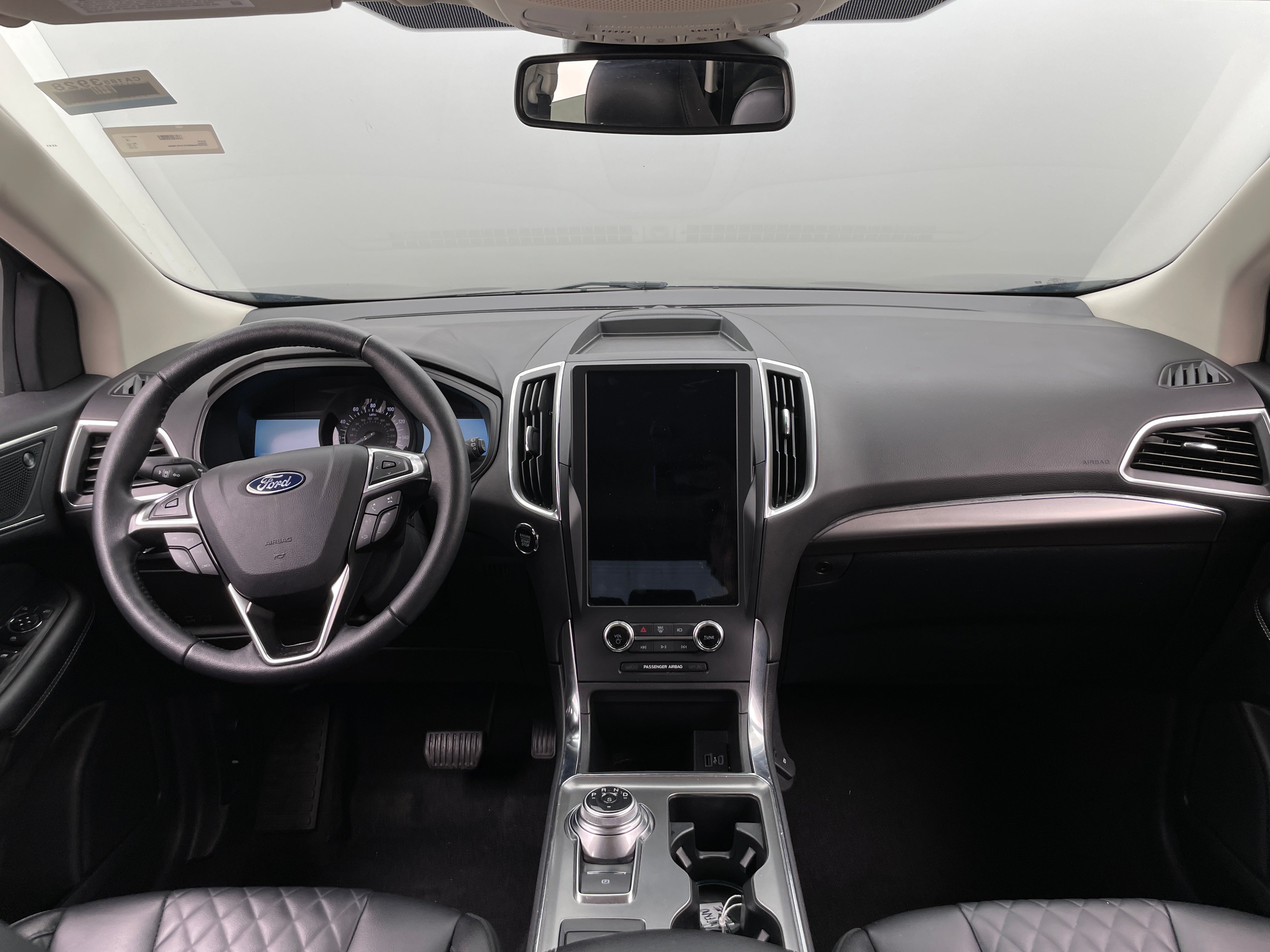 2024 Ford Edge Titanium 2