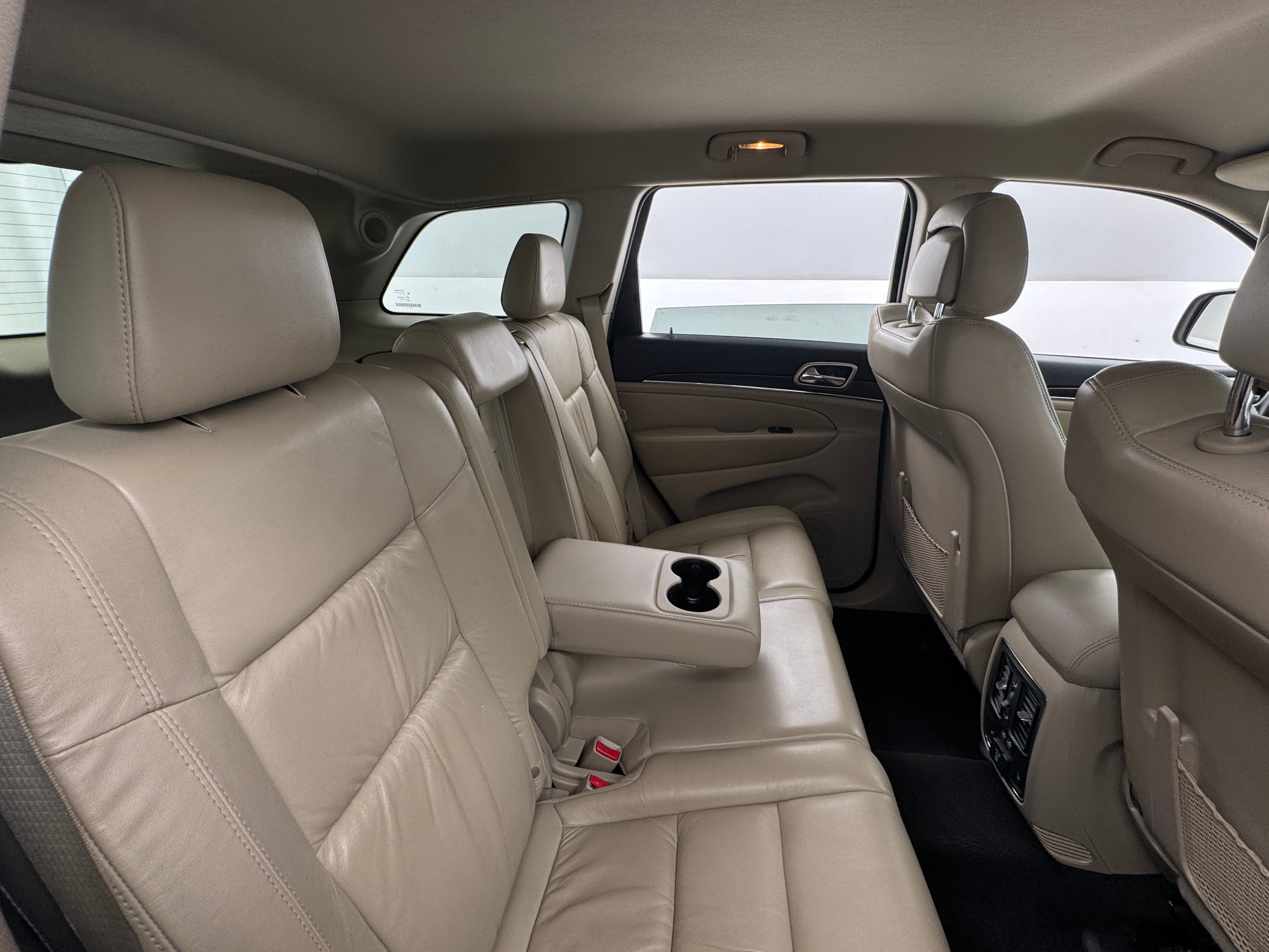 2014 Jeep Grand Cherokee Limited Edition 5