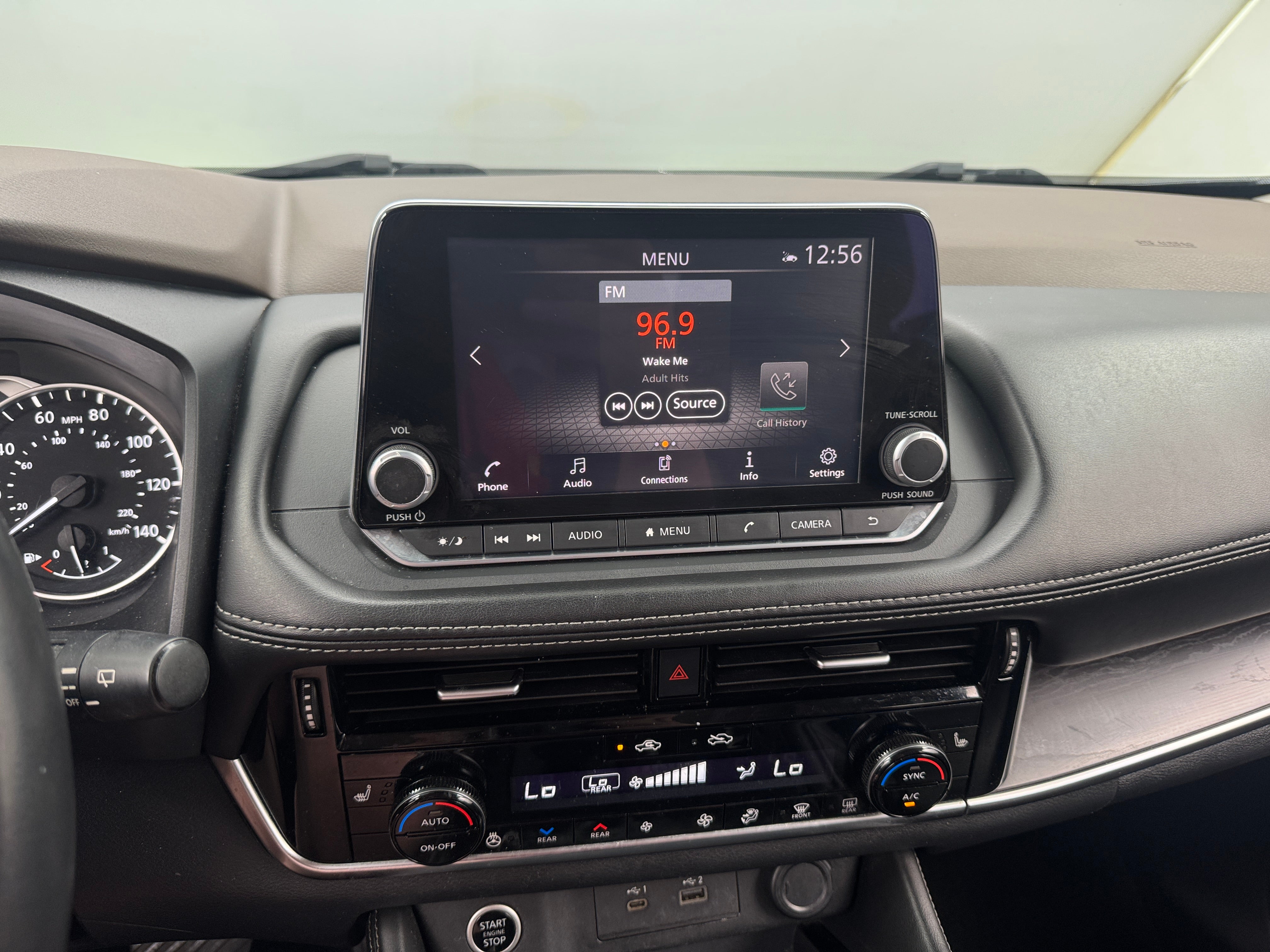 2021 Nissan Rogue SL 3