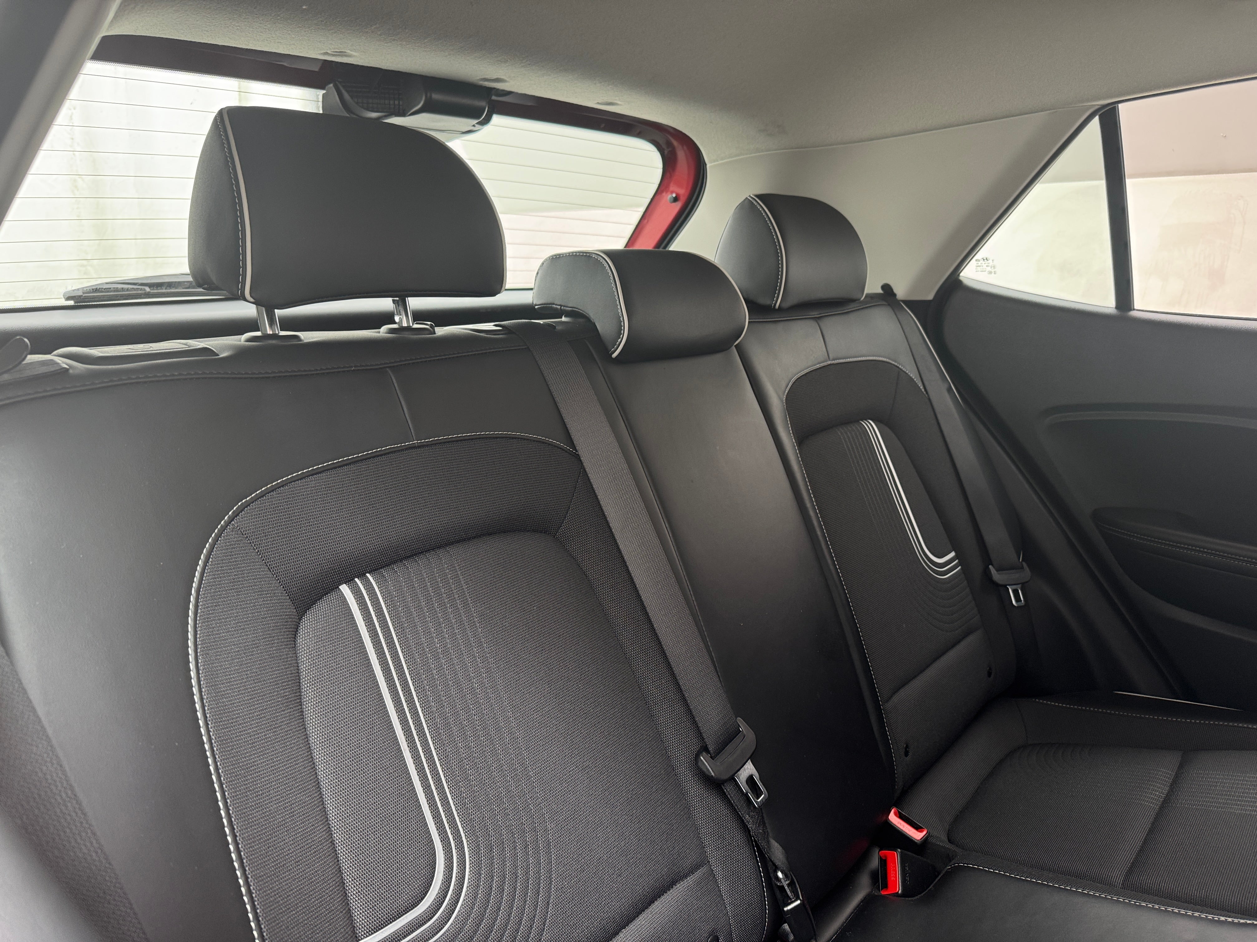 2022 Hyundai Venue Limited 6