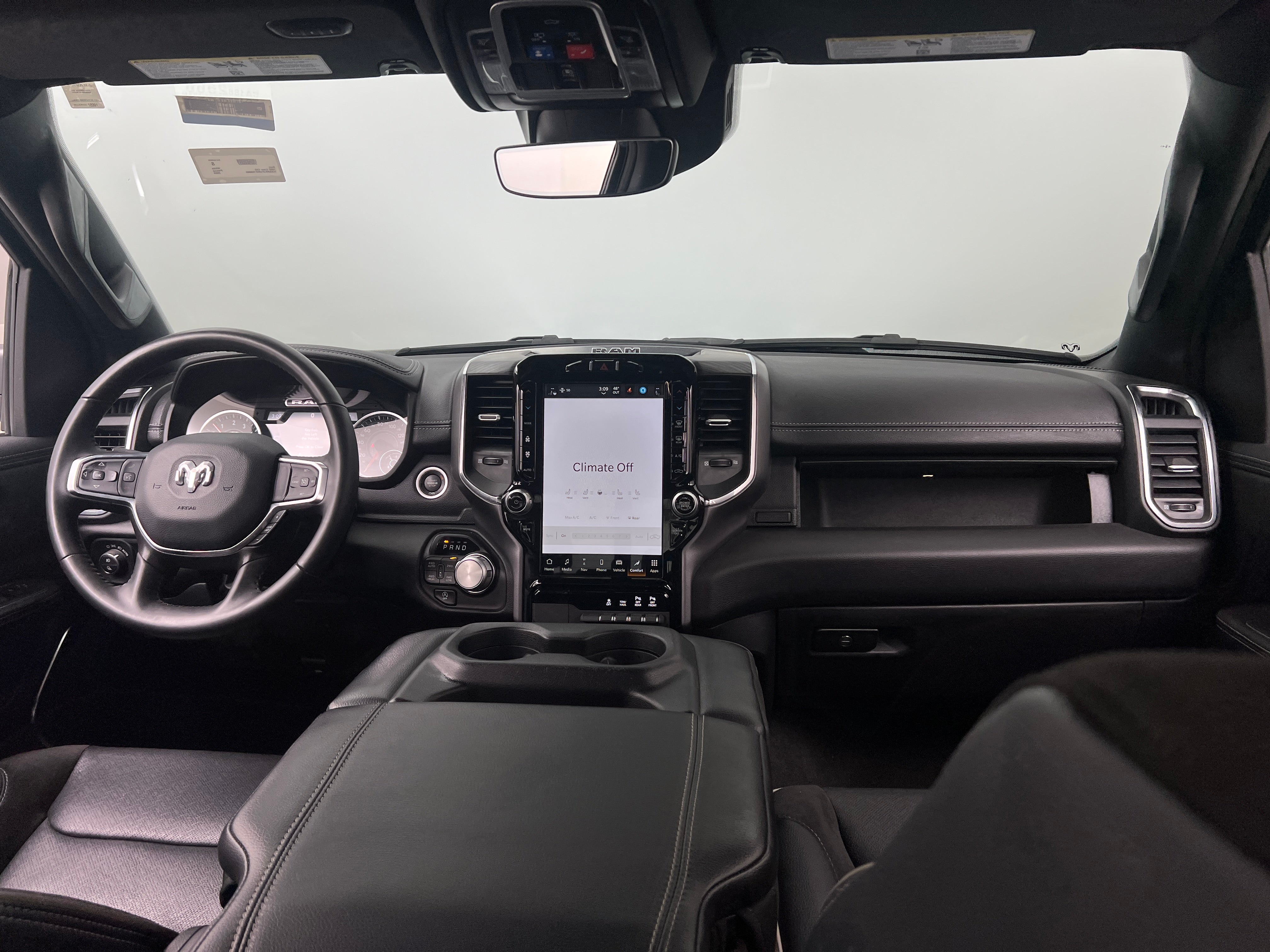 2024 RAM 1500 Laramie 2