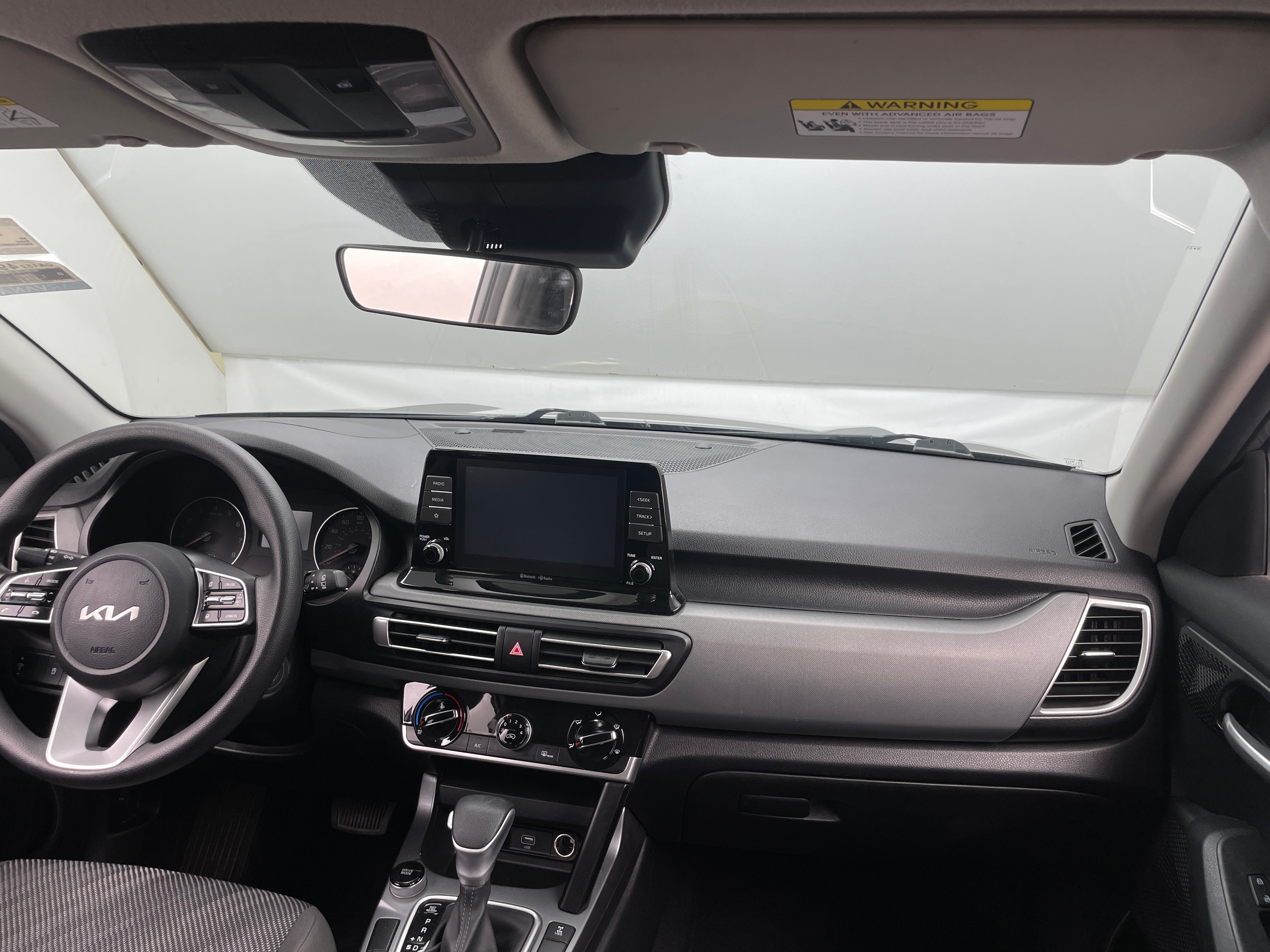 2022 Kia Seltos LX 3