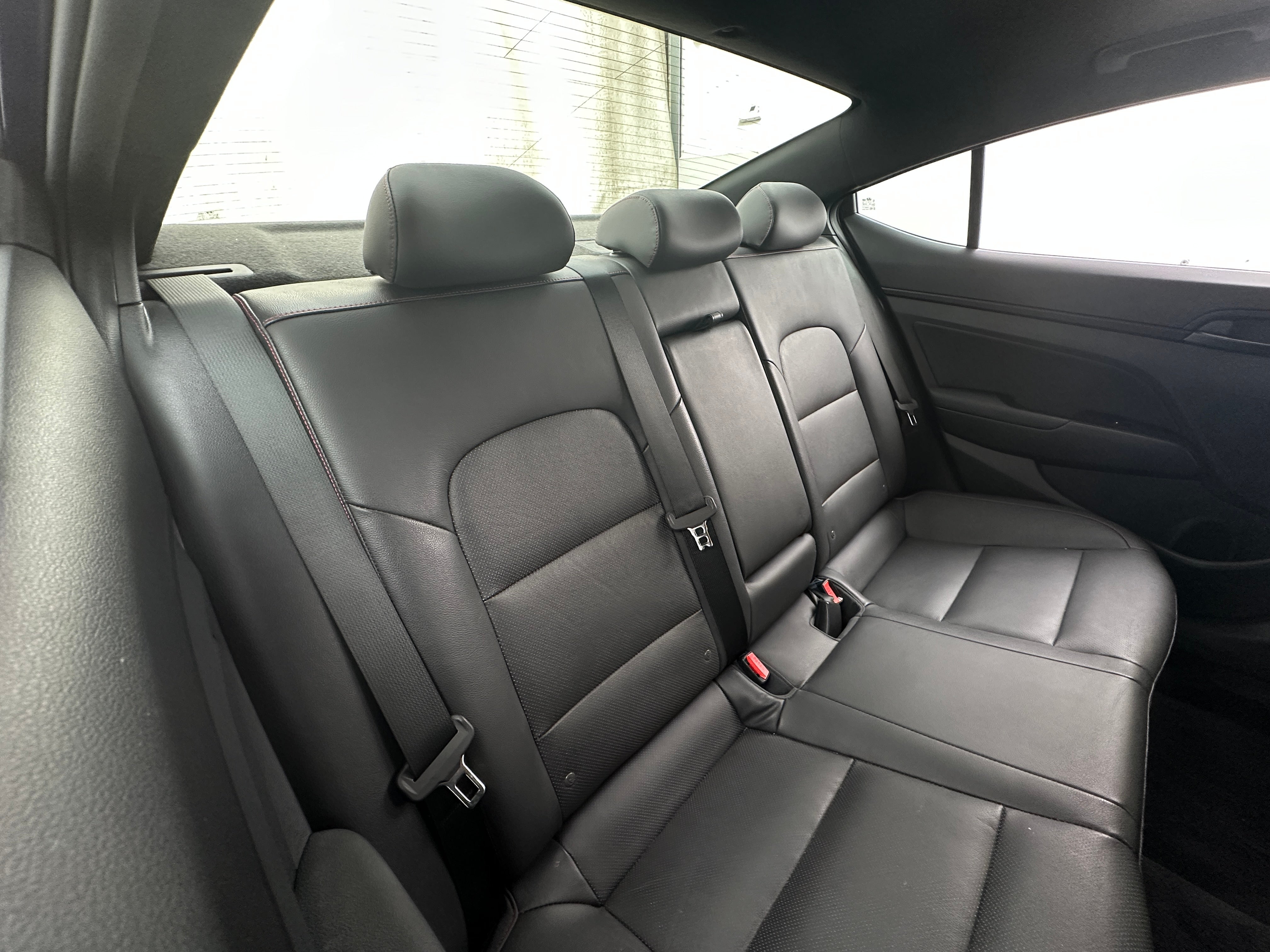 2019 Hyundai Elantra Sport 5