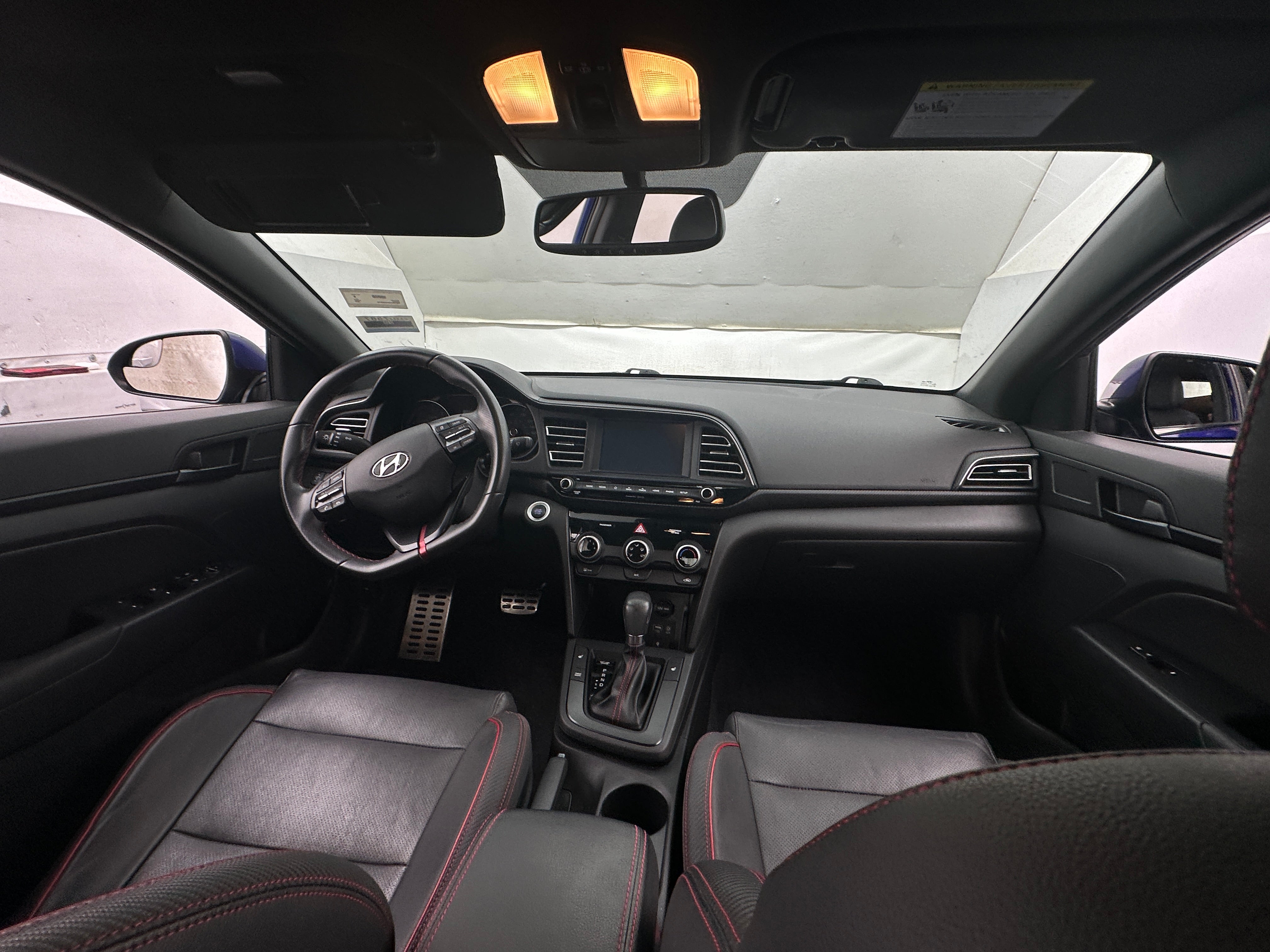 2019 Hyundai Elantra Sport 2