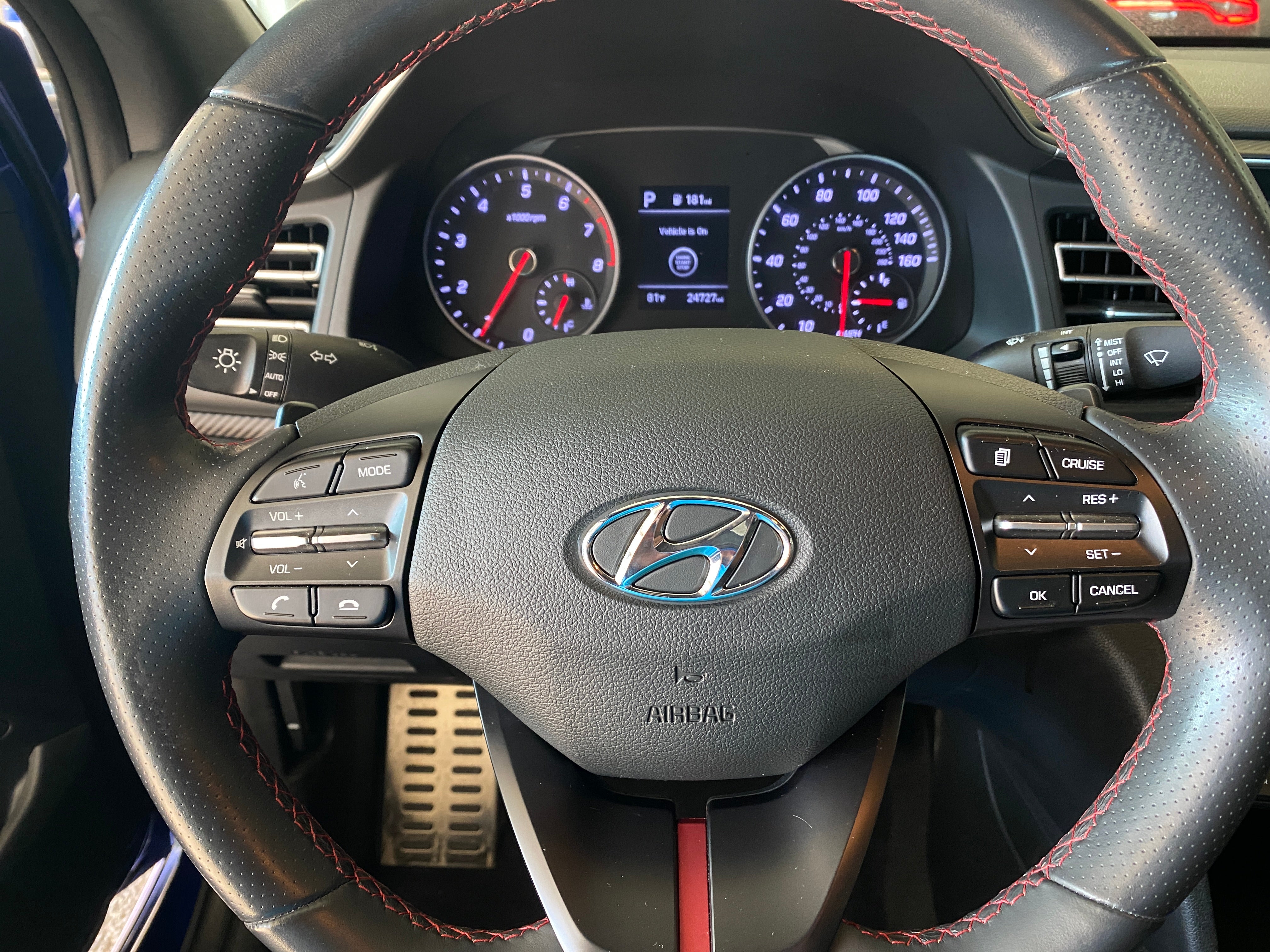 2019 Hyundai Elantra Sport 4