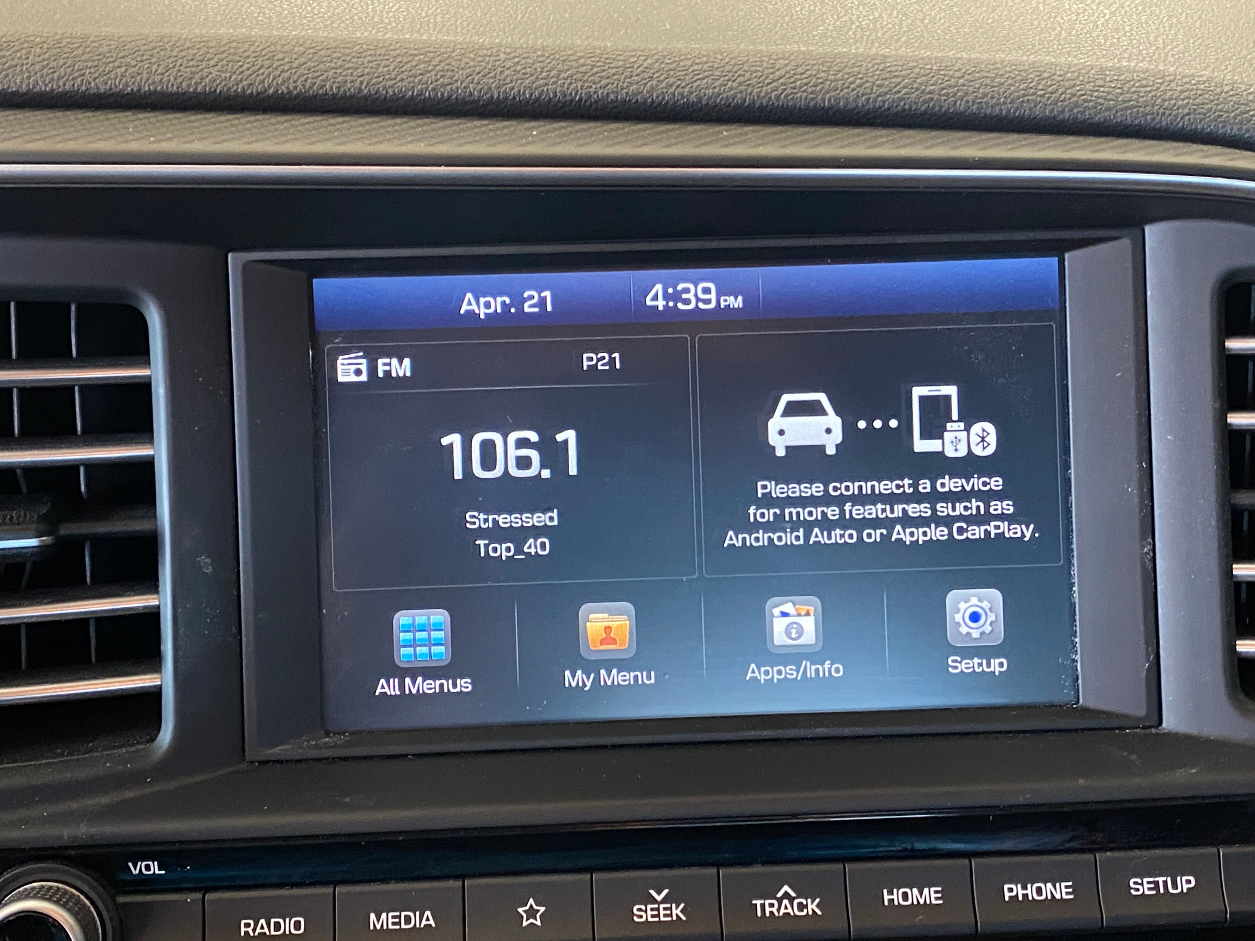 2019 Hyundai Elantra Sport 3