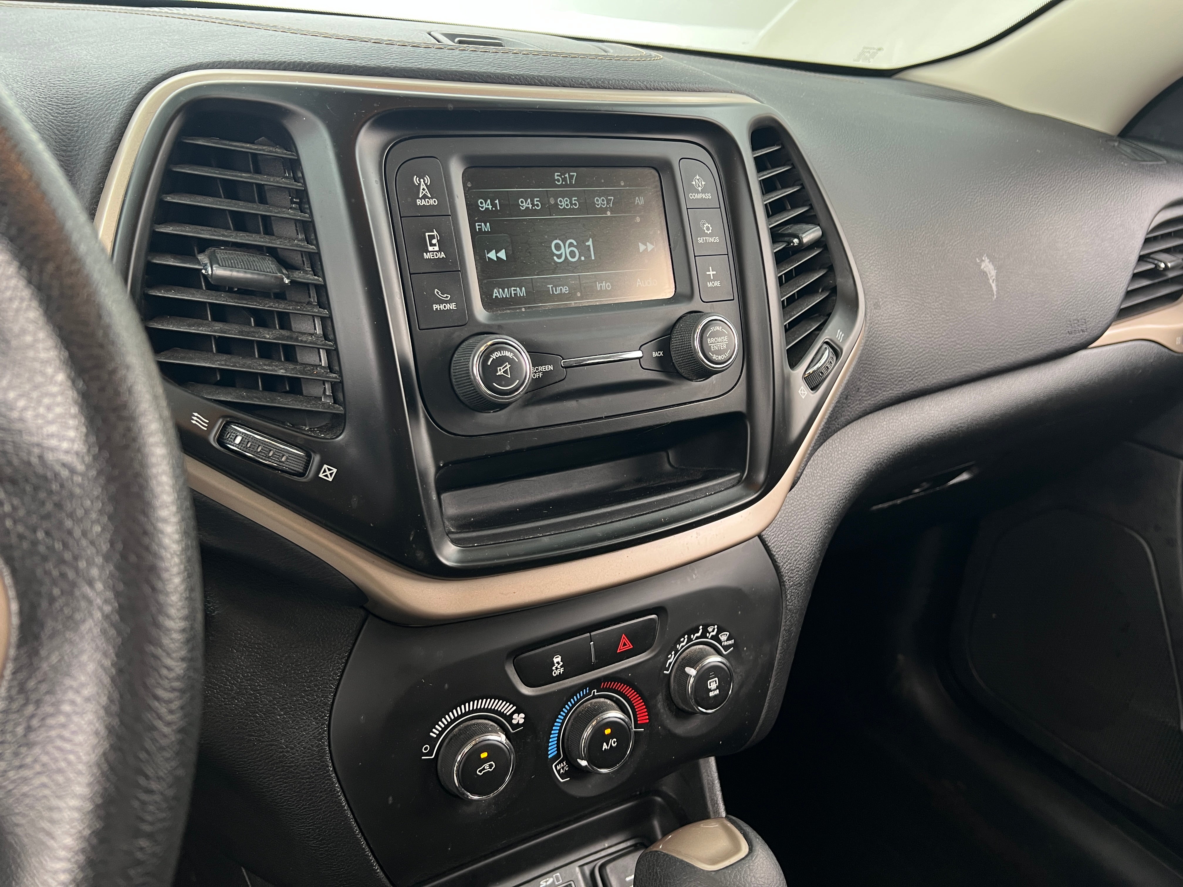 2018 Jeep Cherokee Latitude 4