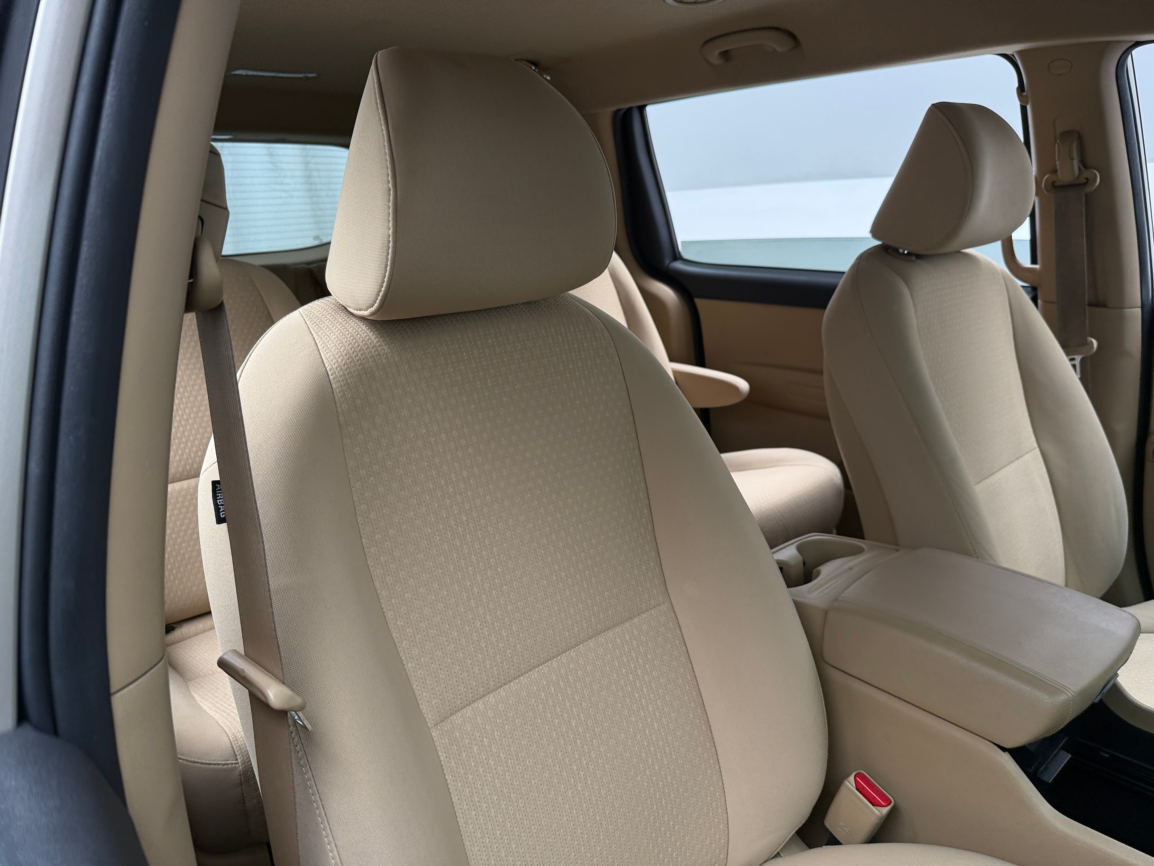 2017 Kia Sedona LX 2