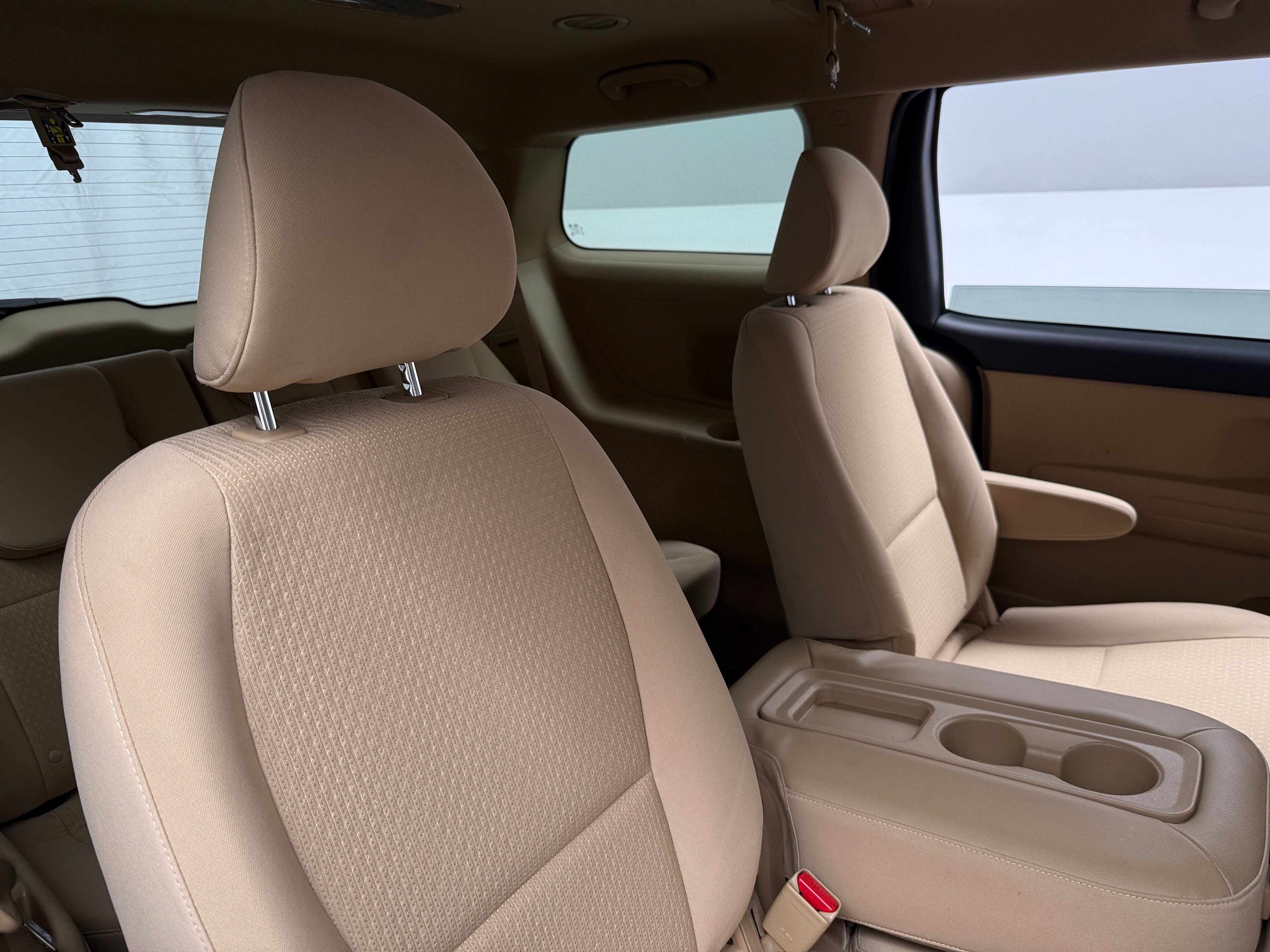 2017 Kia Sedona LX 6