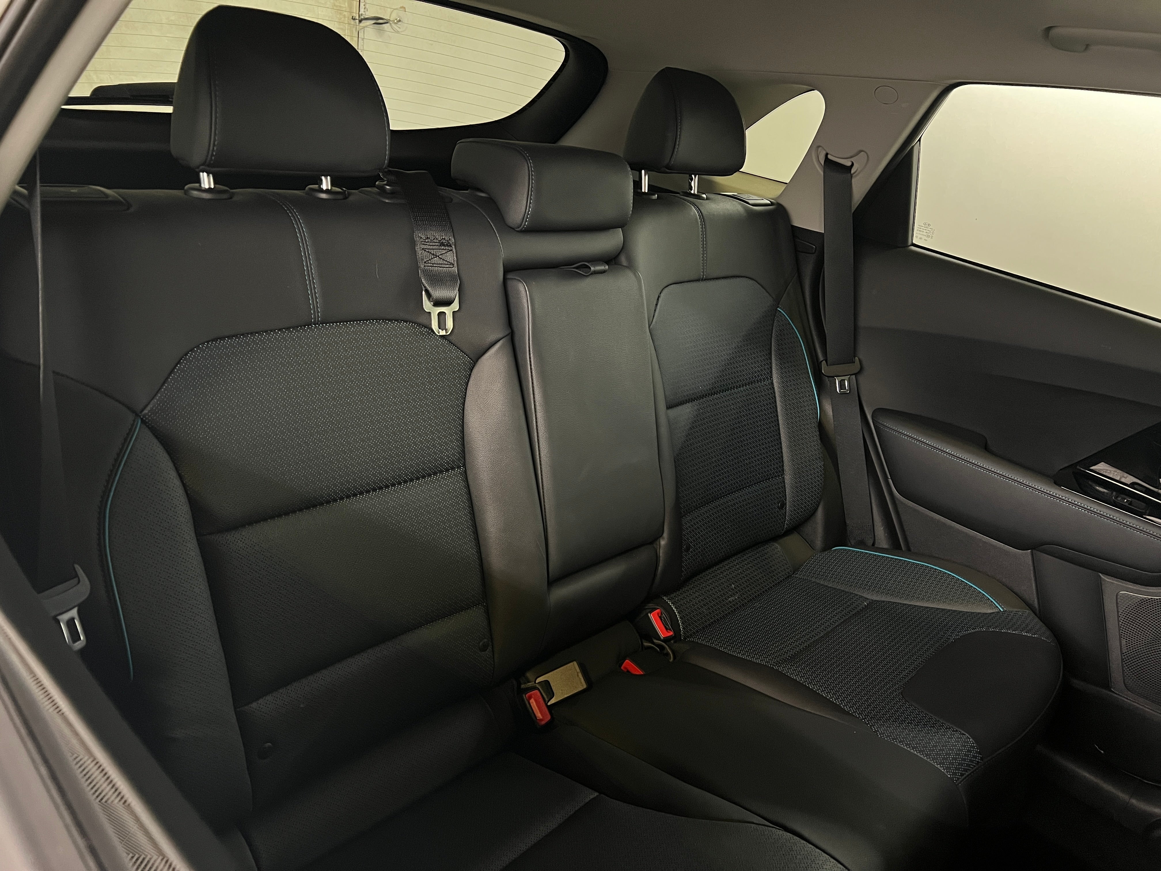 2021 Kia Niro EX Premium 5