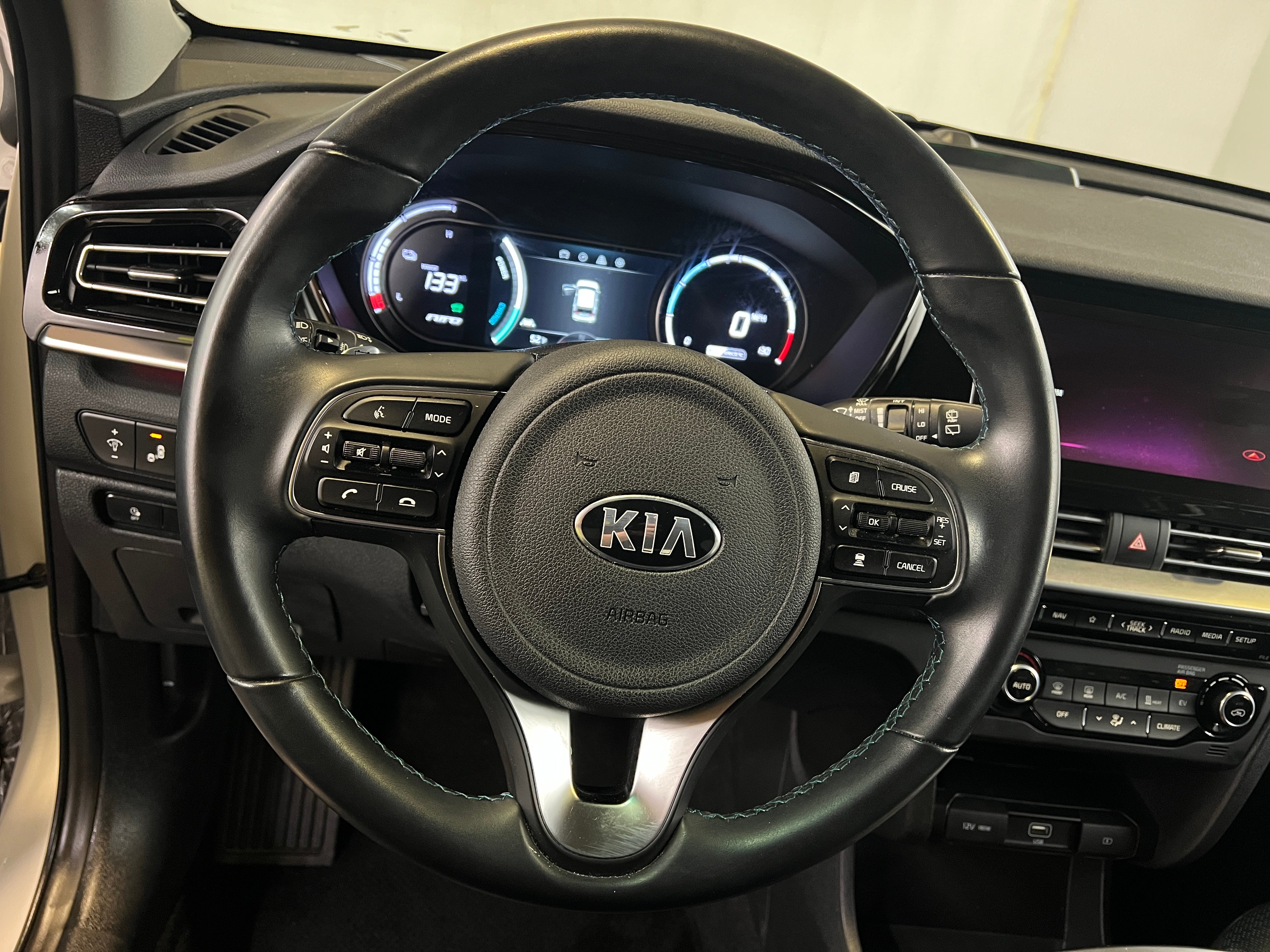 2021 Kia Niro EX Premium 4