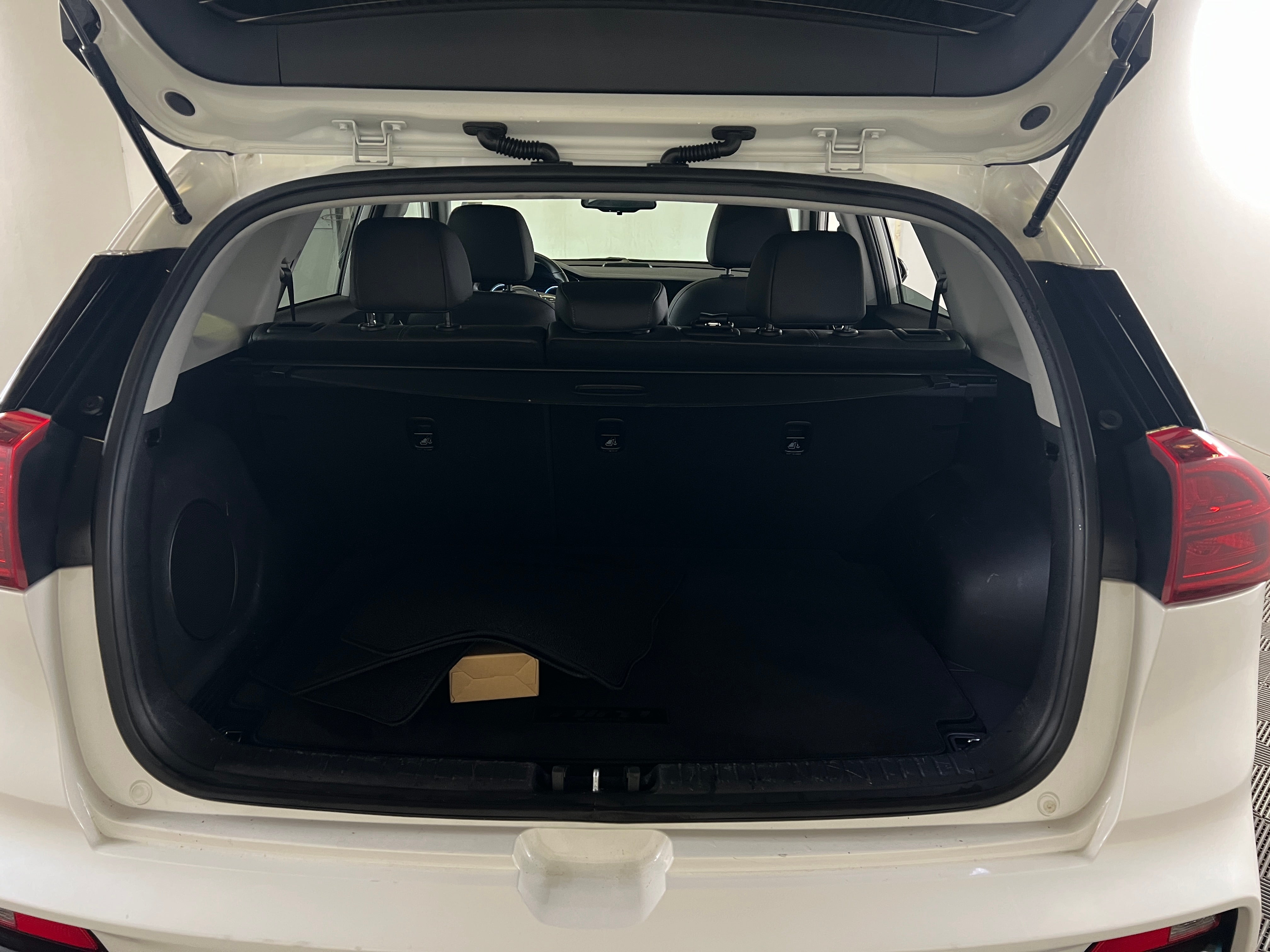 2021 Kia Niro EX Premium 6