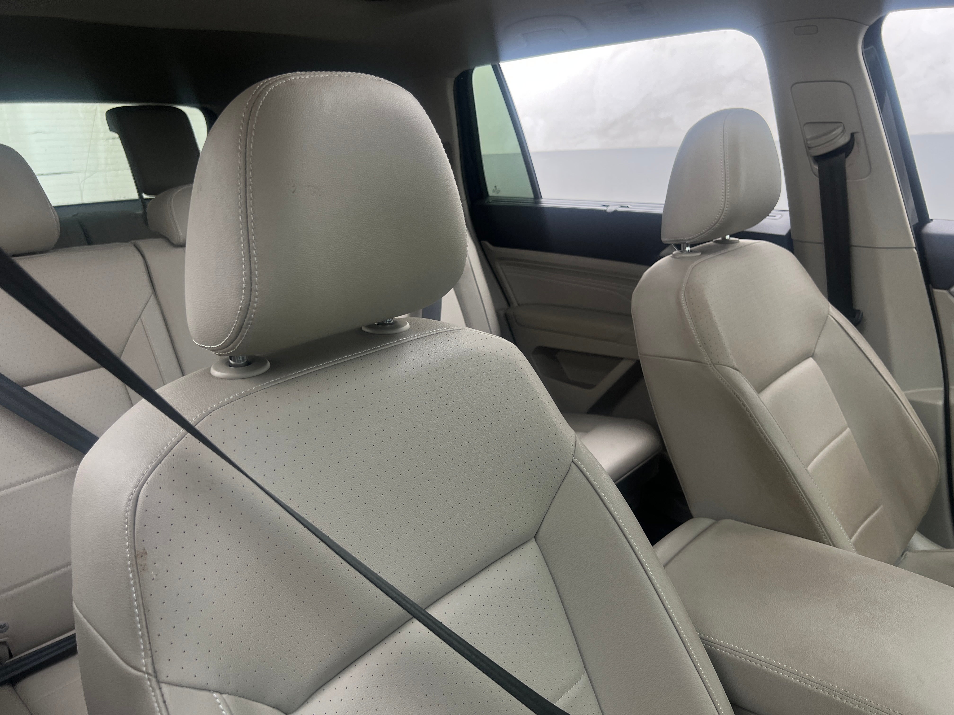 2021 Volkswagen Atlas SEL 2