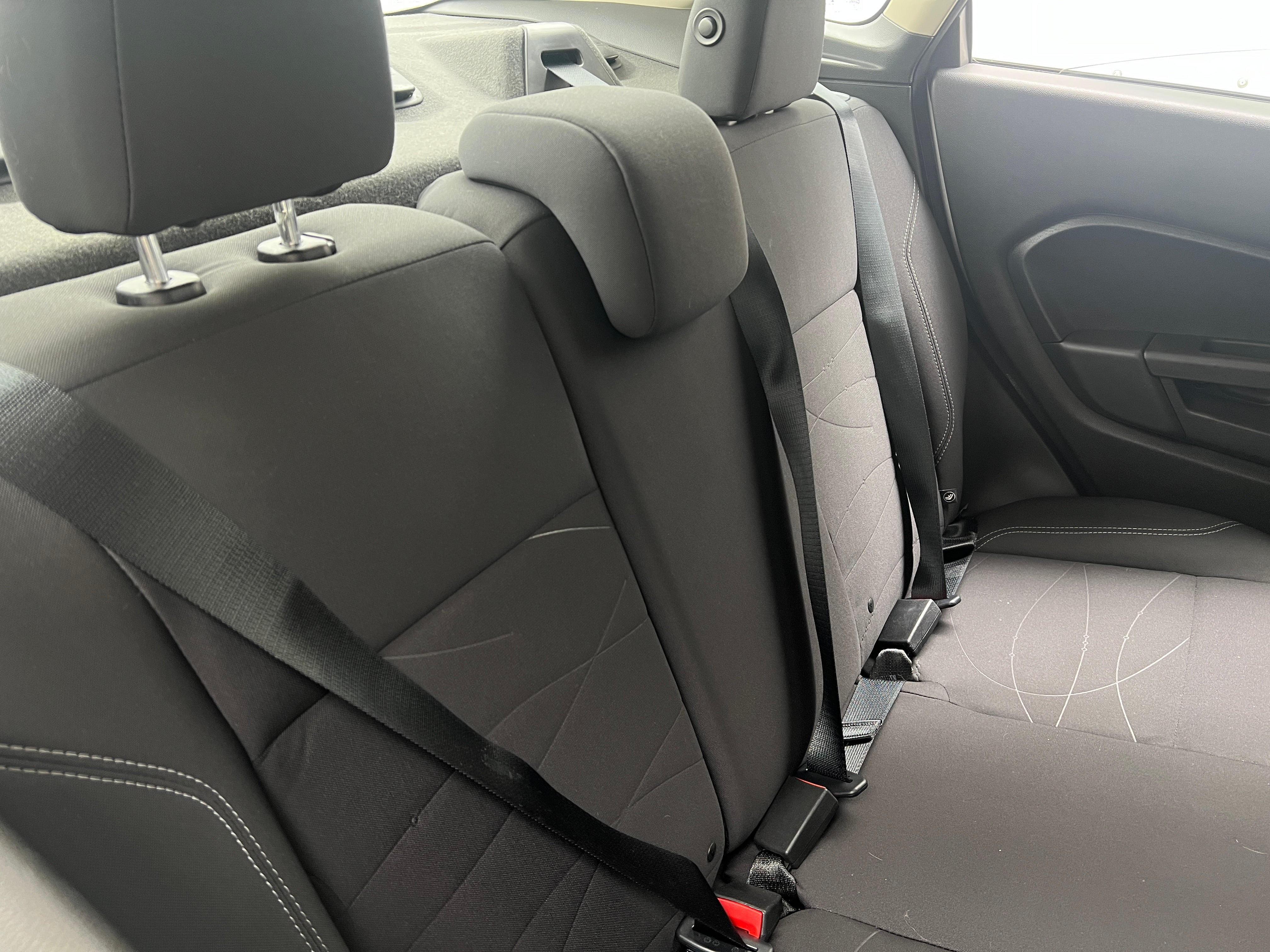 2019 Ford Fiesta SE 6