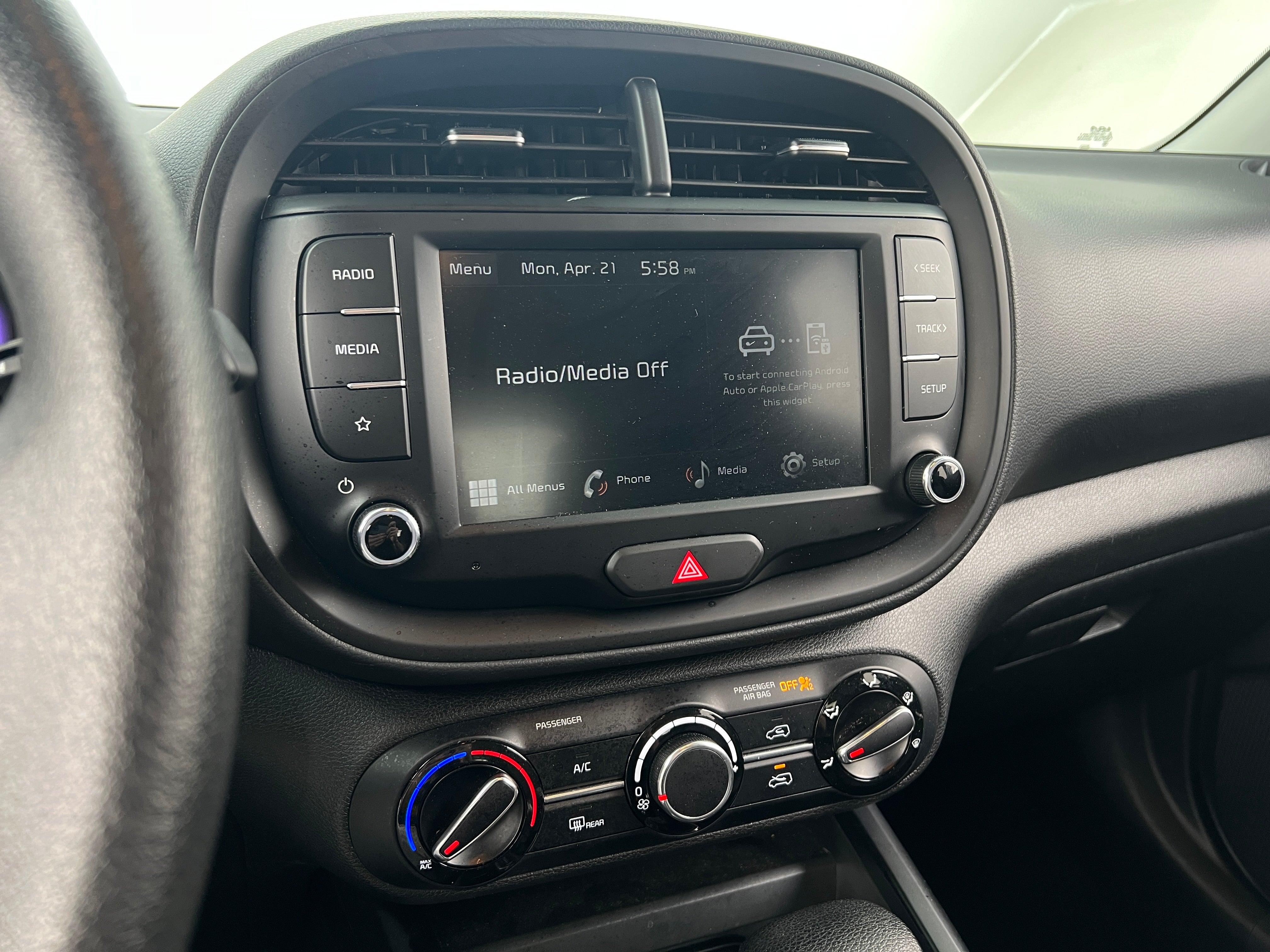 2024 Kia Soul LX 4