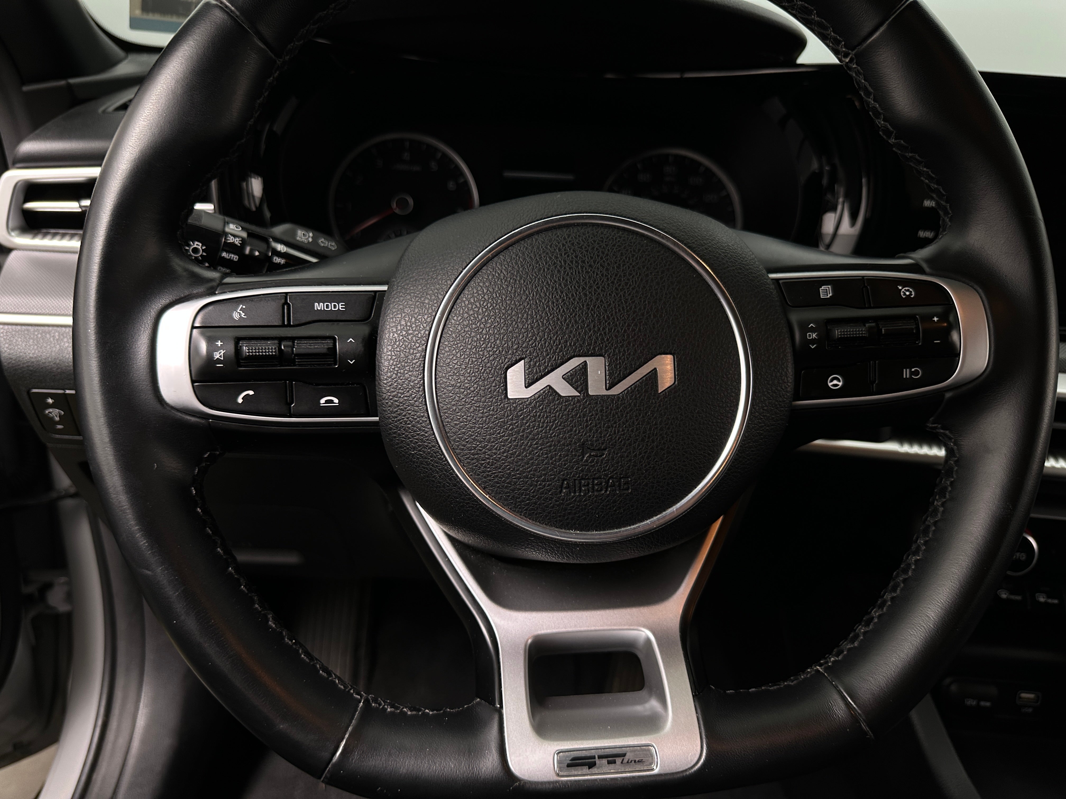 2023 Kia K5 GT-Line 4