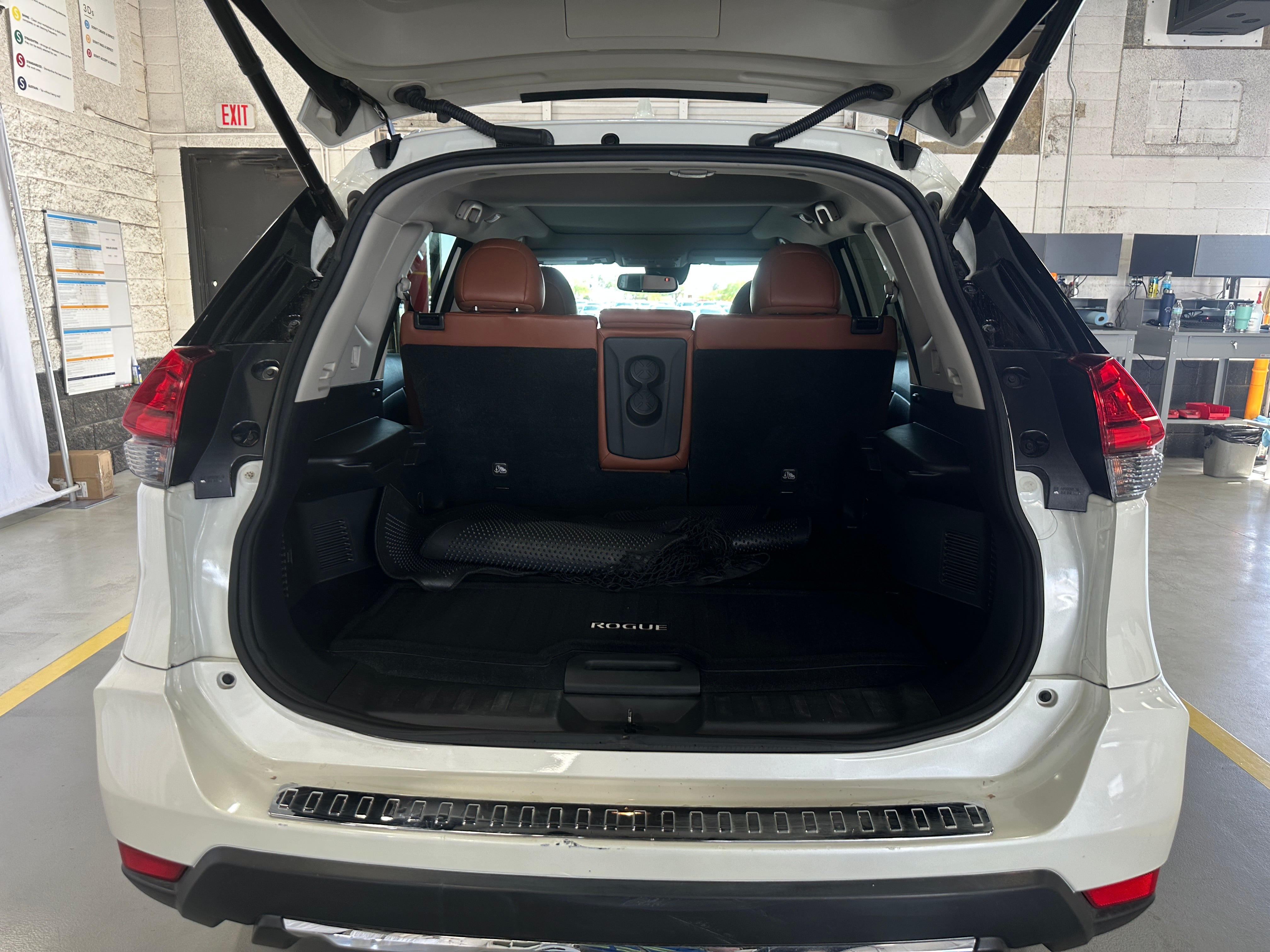 2017 Nissan Rogue SL 6