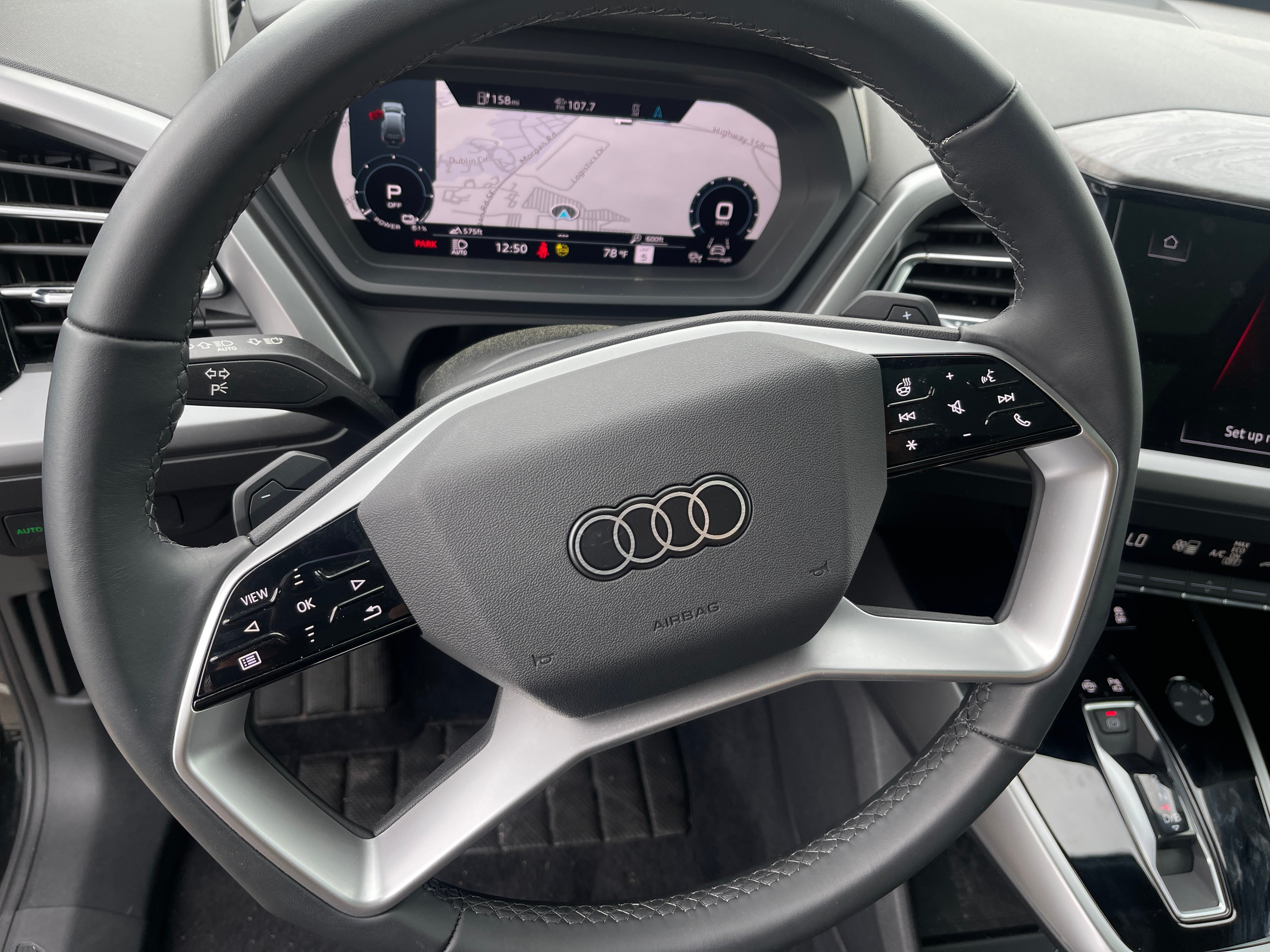 Thumbnail: 2024 Audi Q4 e-tron - 4