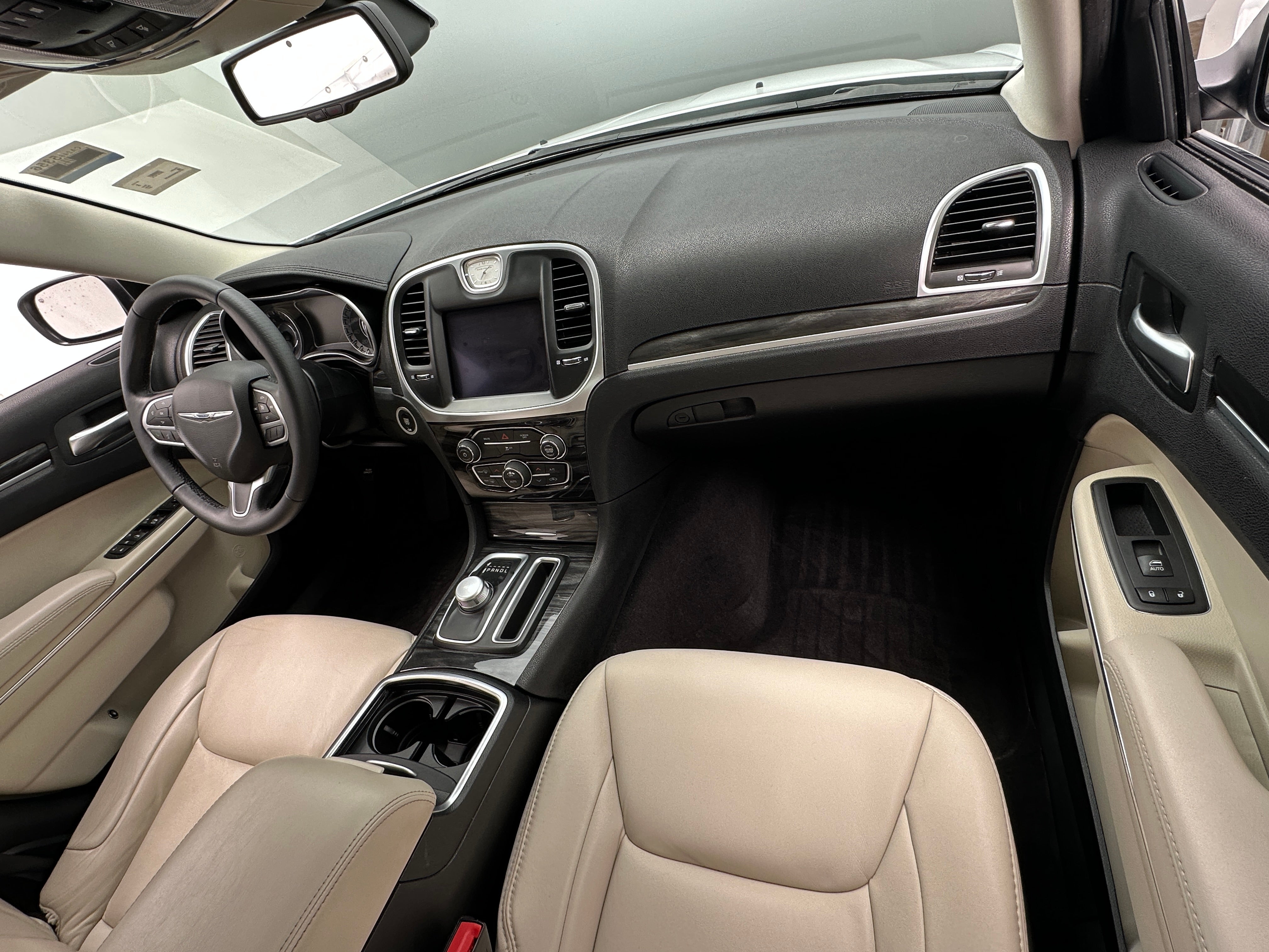 2017 Chrysler 300 Limited Edition 2