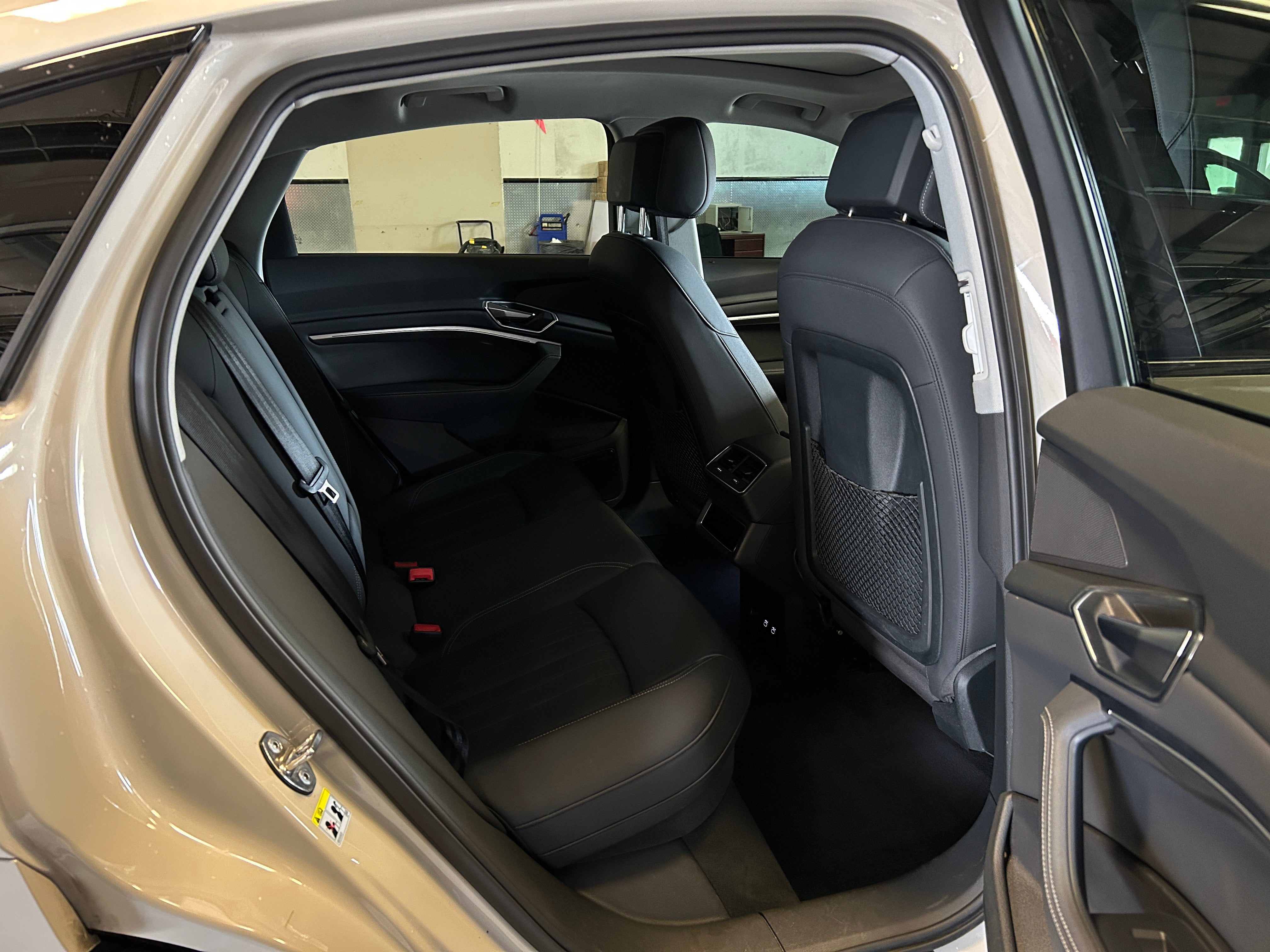 2021 Audi e-tron S Premium Plus 5