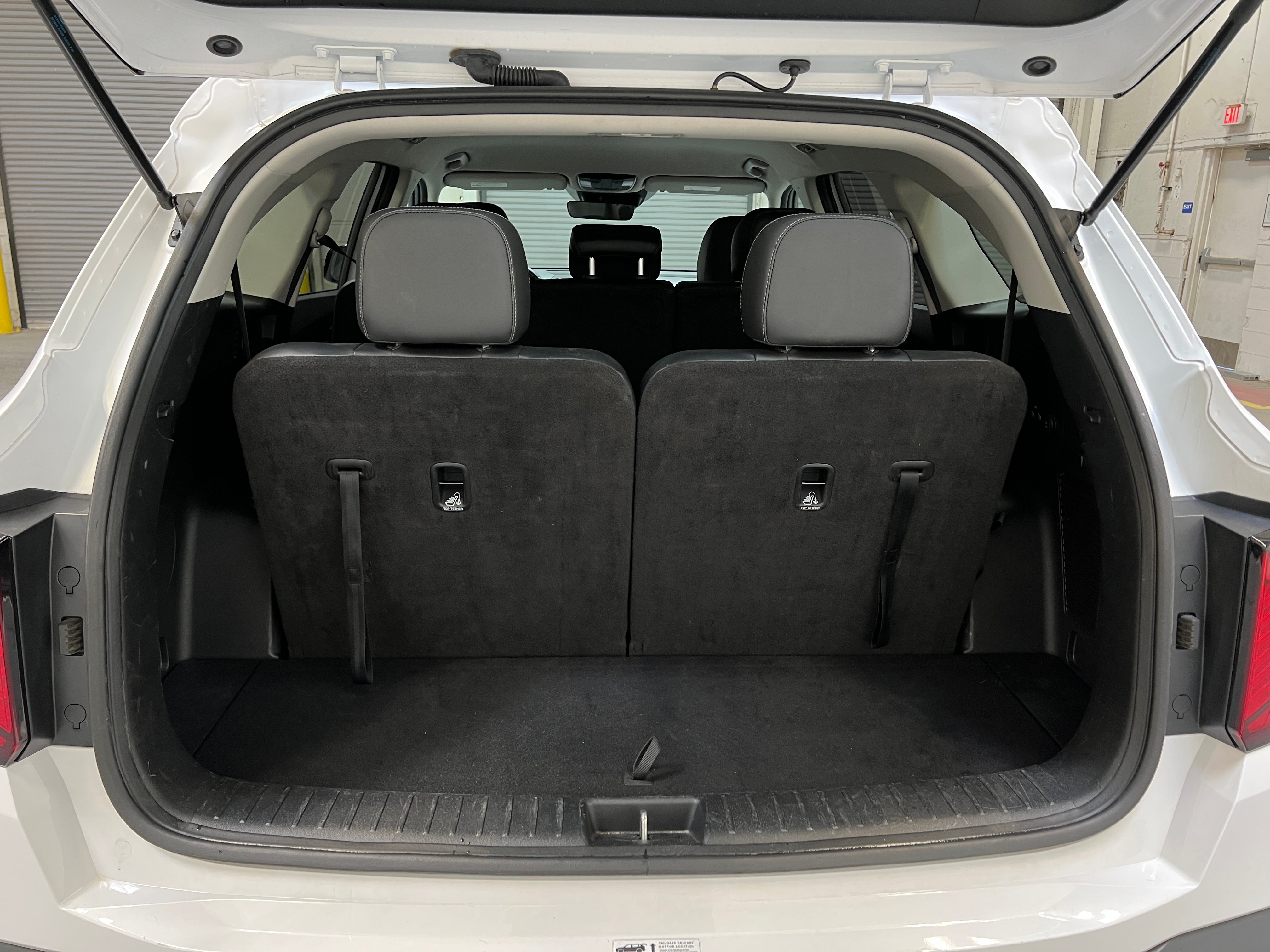 2024 Kia Sorento S 6