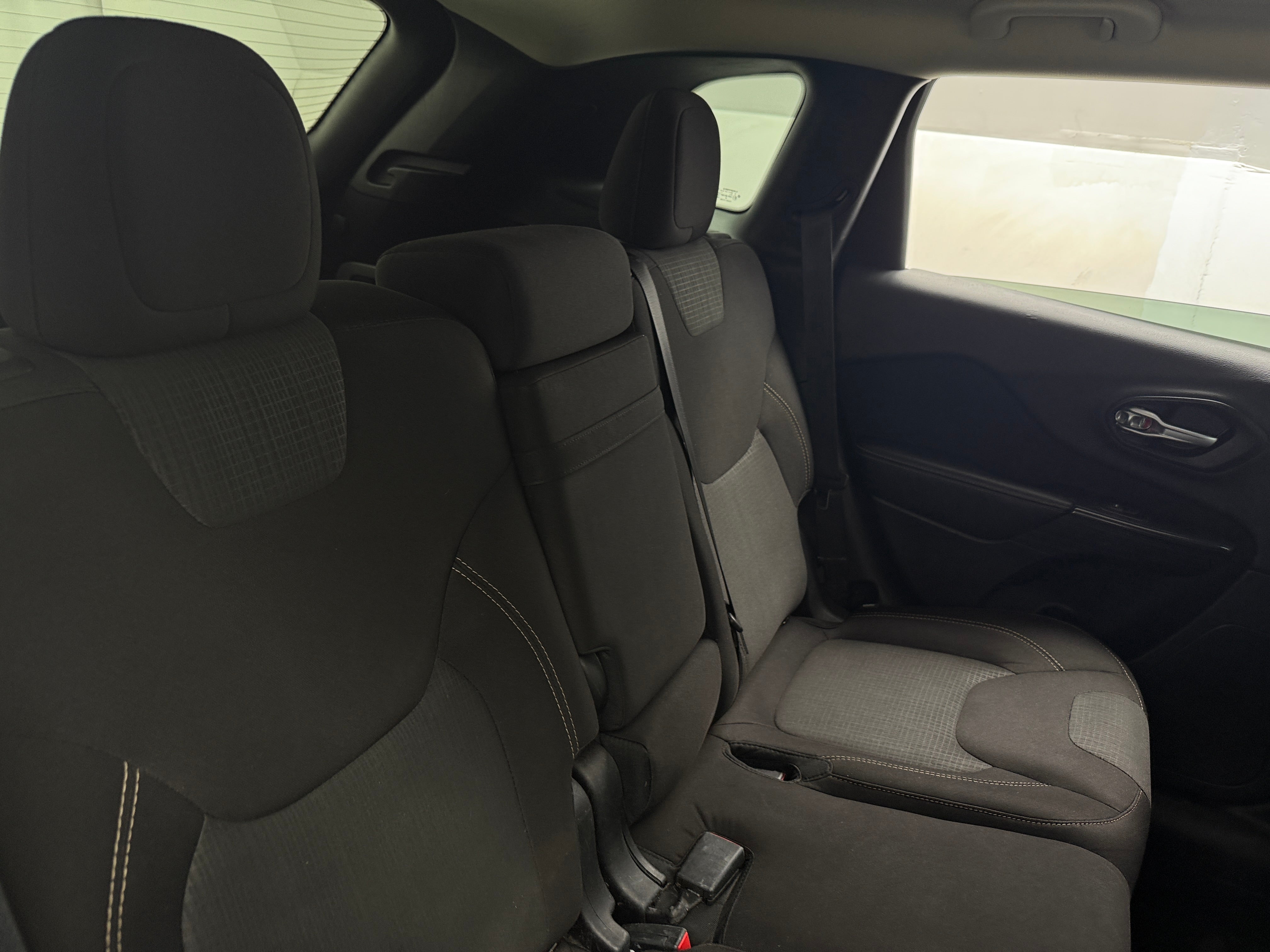 2016 Jeep Cherokee Latitude 6