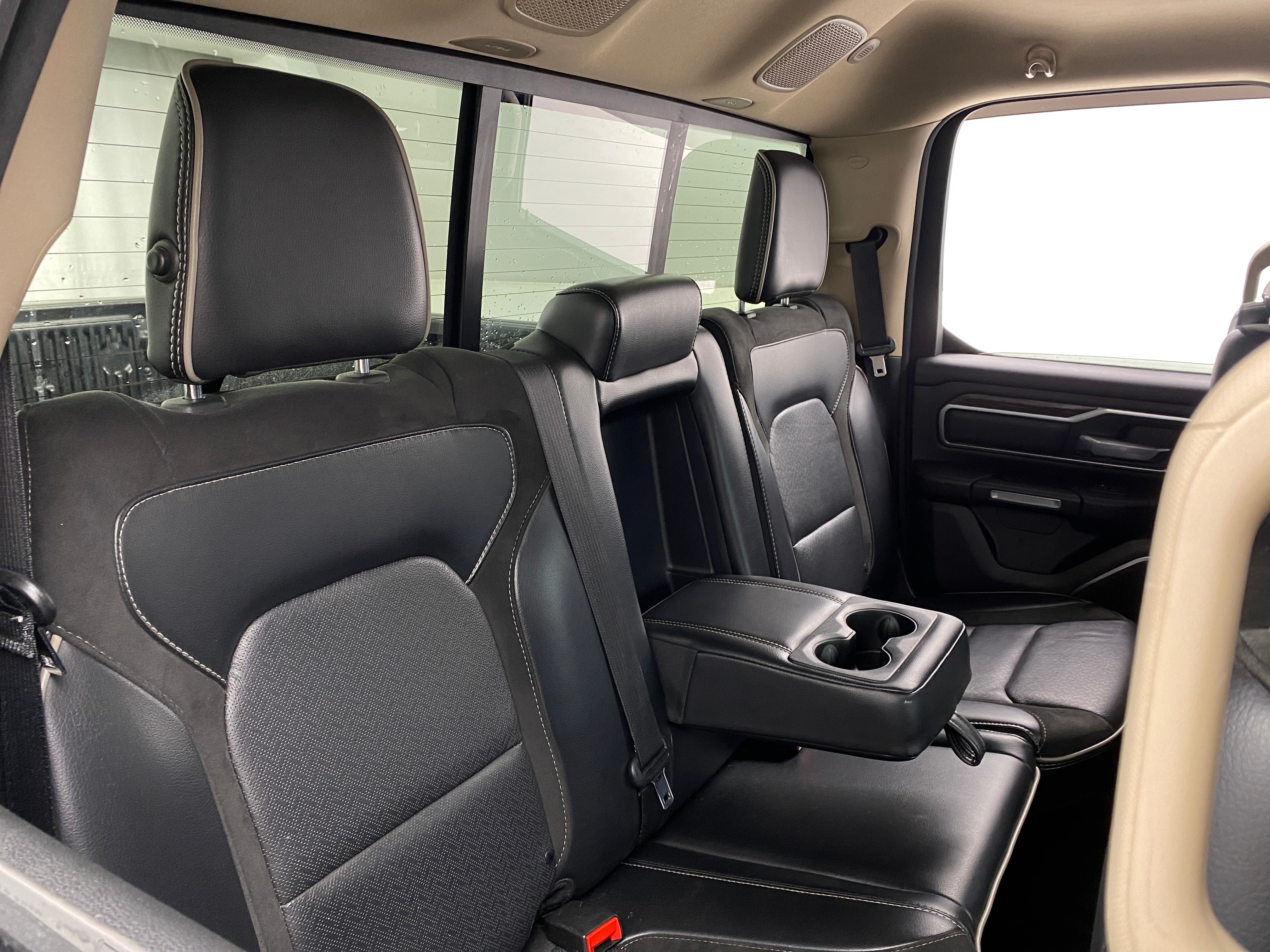 2019 RAM 1500 Laramie 5