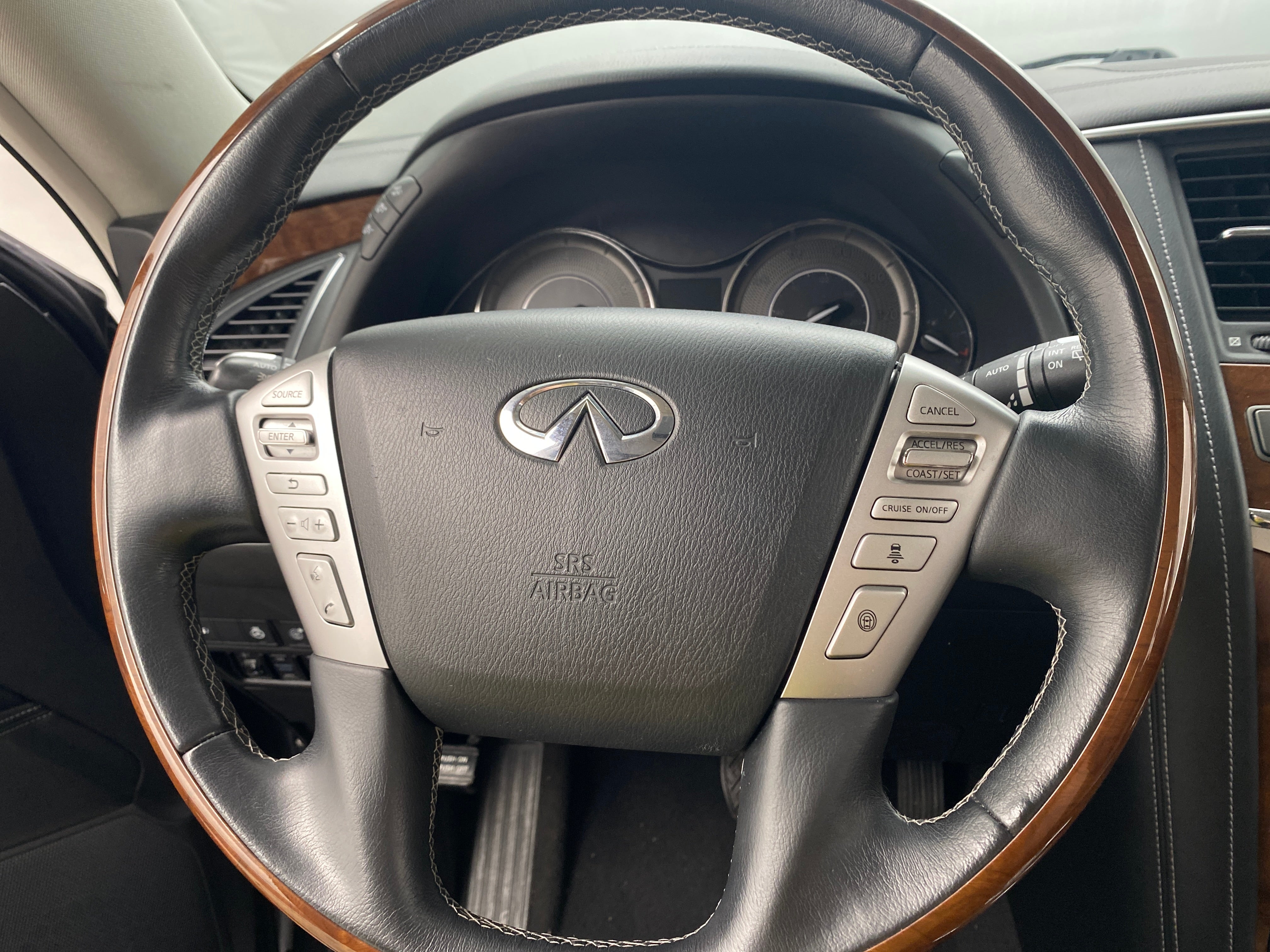 2018 INFINITI QX80 Base 5
