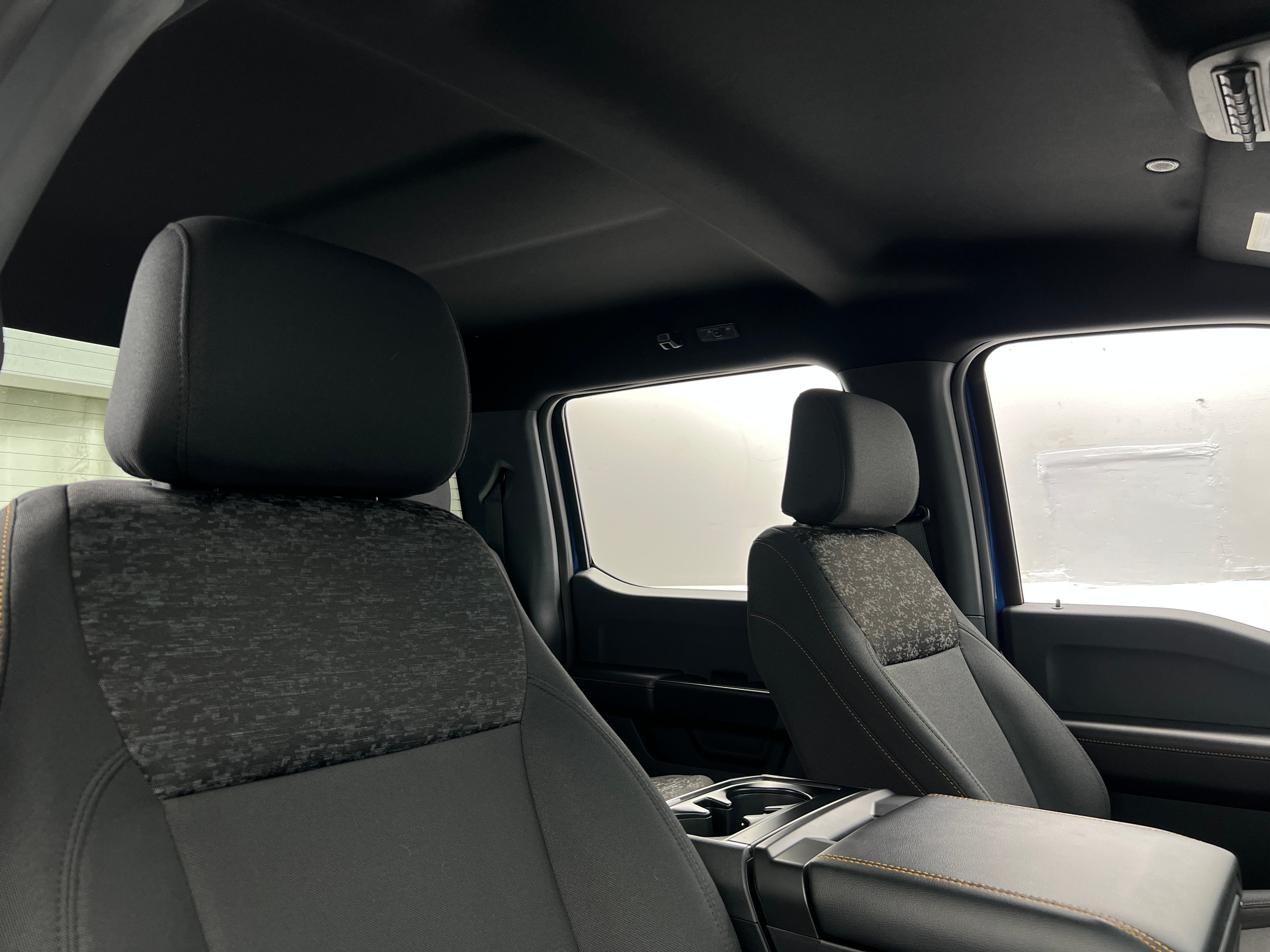 2022 Ford Econoline E-150 2