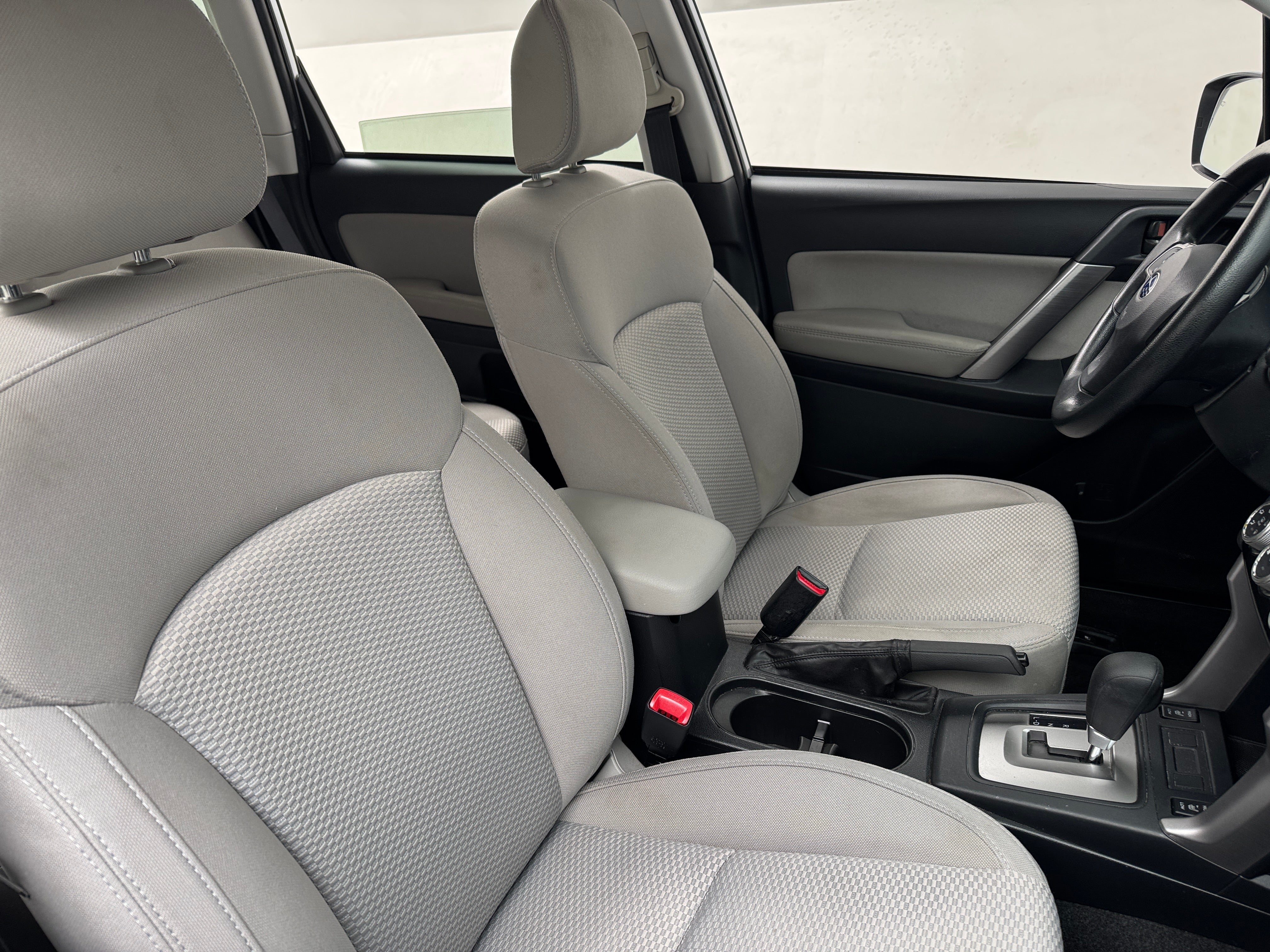 2016 Subaru Forester Premium 2