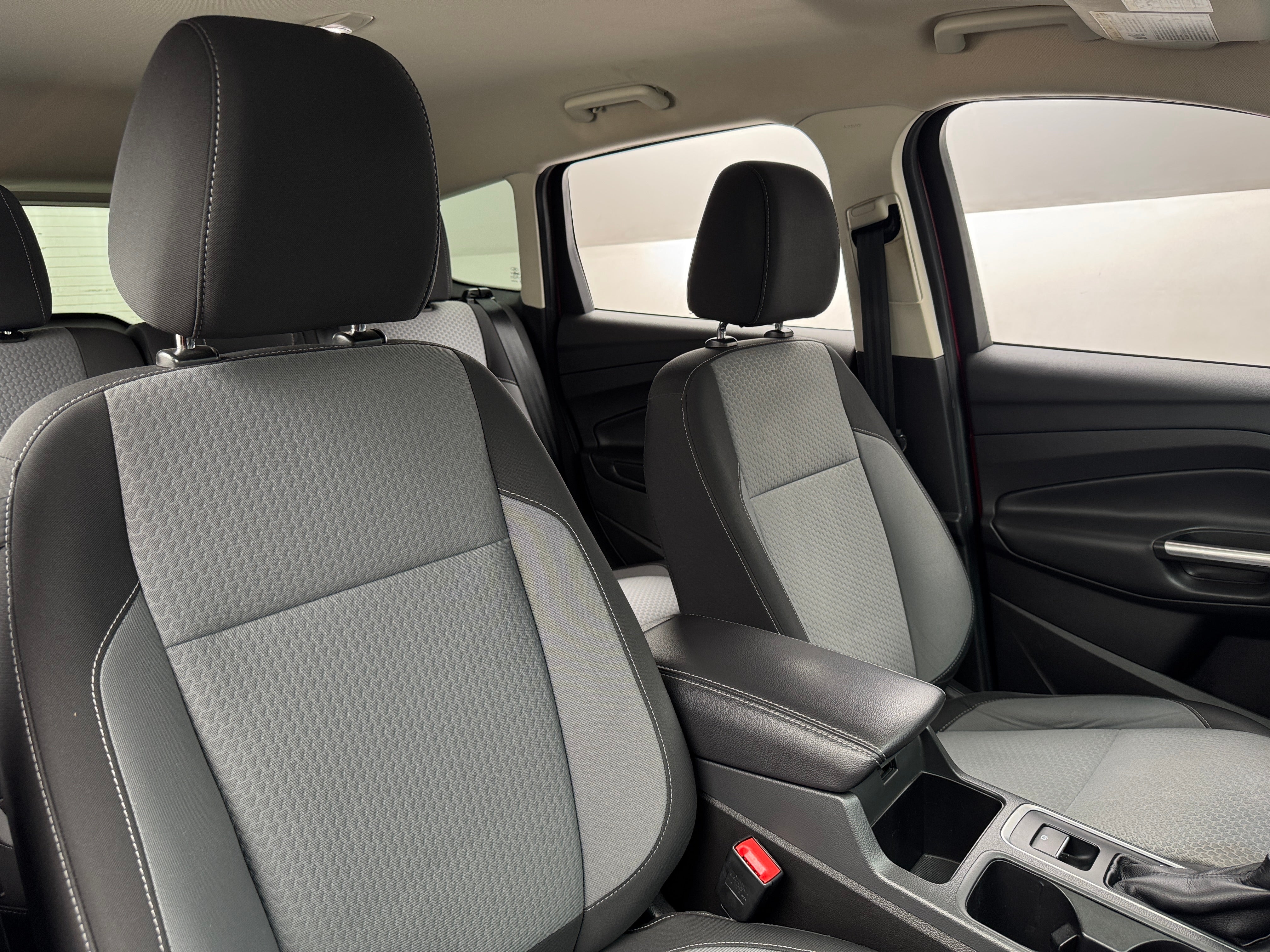 2017 Ford Escape SE 2