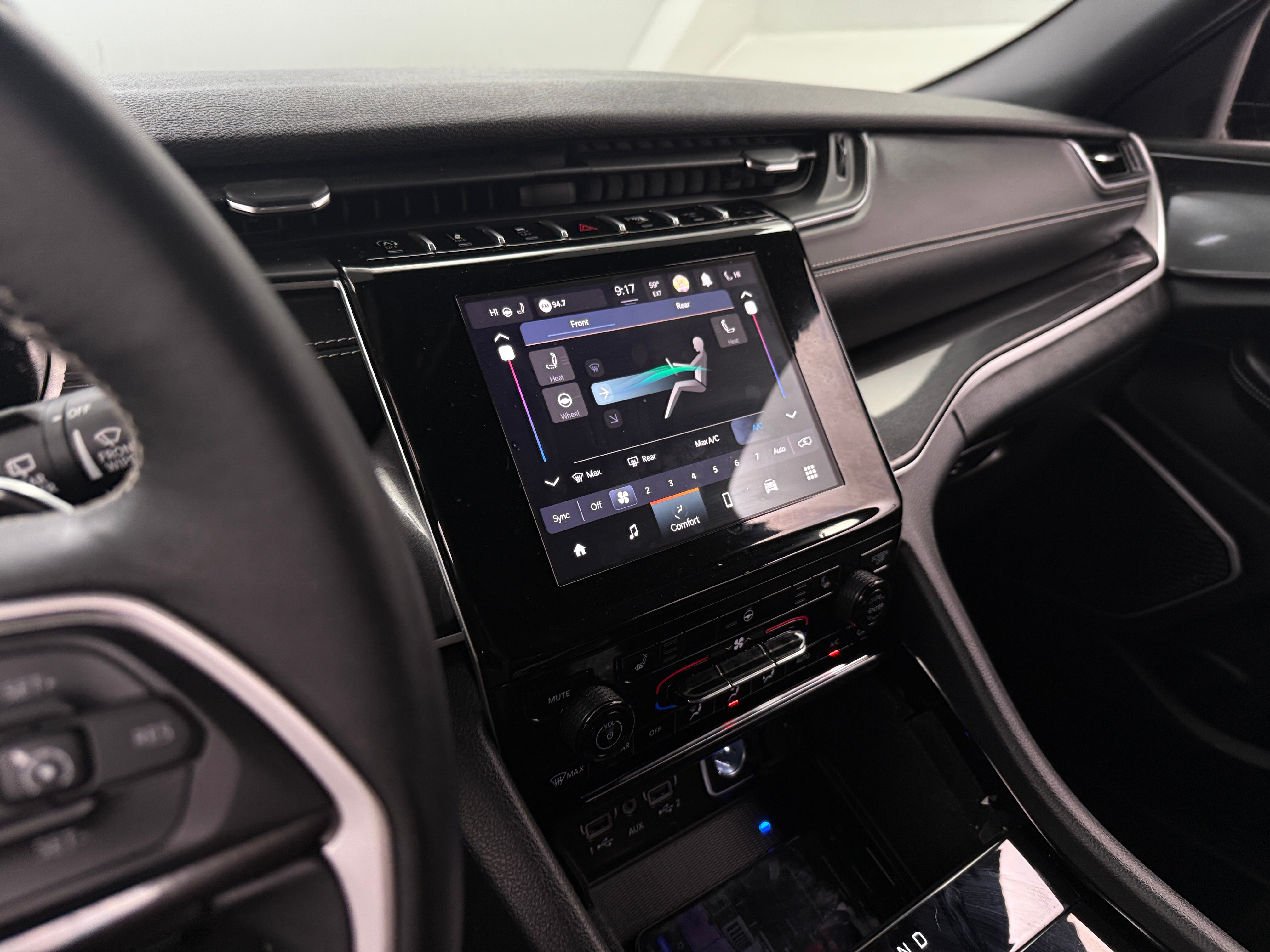 2022 Jeep Grand Cherokee L Altitude 3