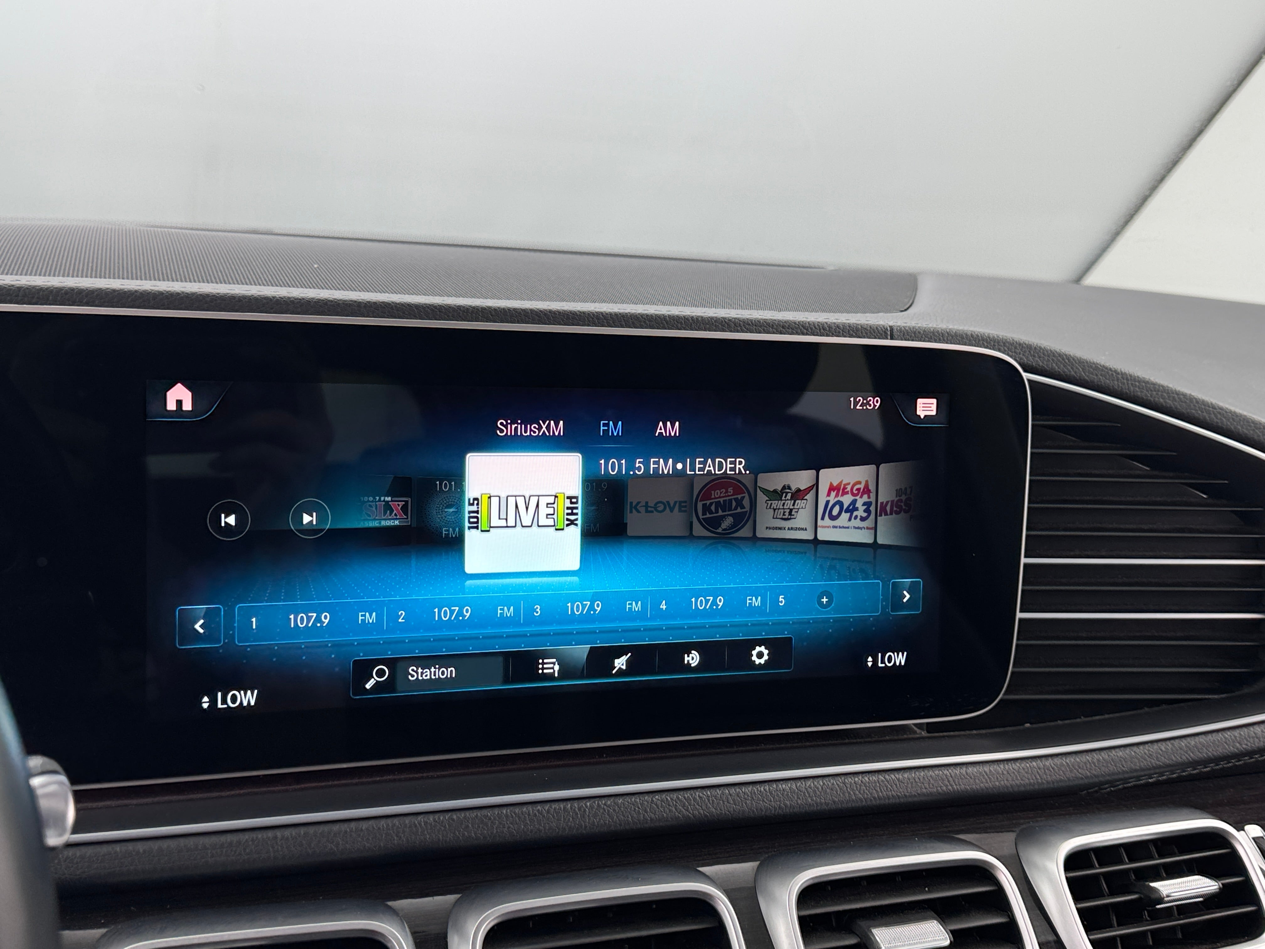 2023 Mercedes-Benz GLS 450 4MATIC 3