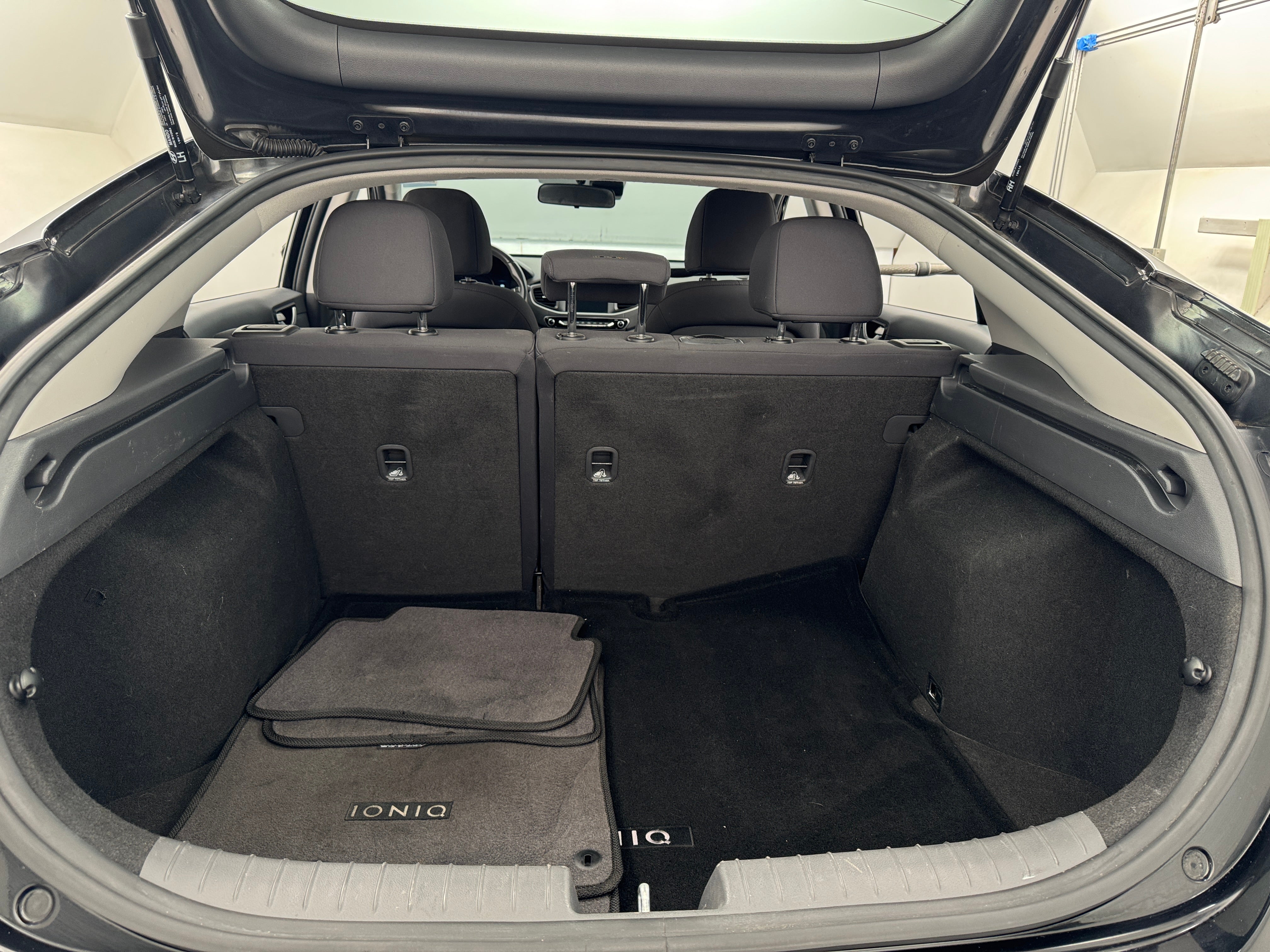 2019 Hyundai Ioniq SEL 7