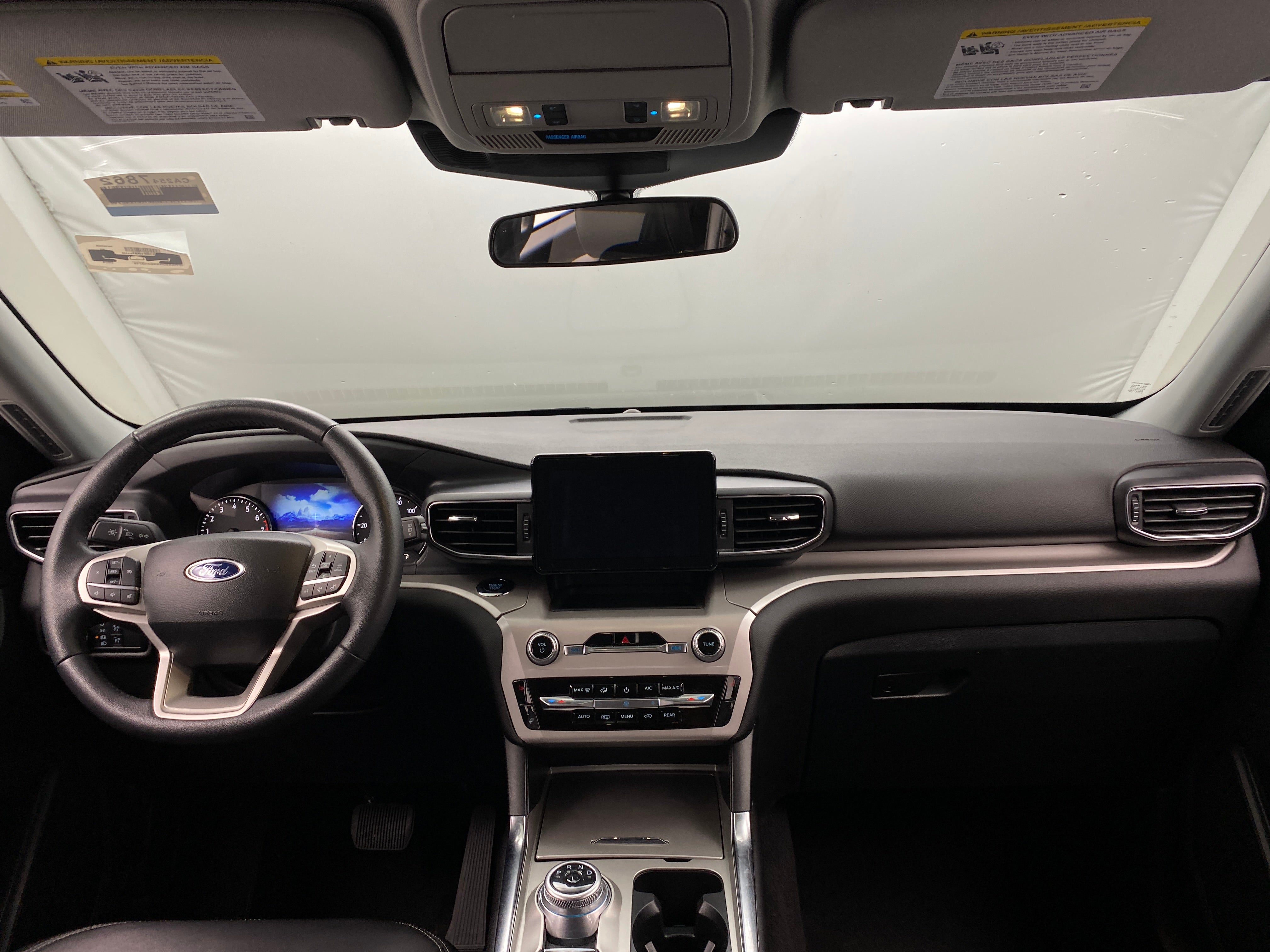 2024 Ford Explorer XLT 3