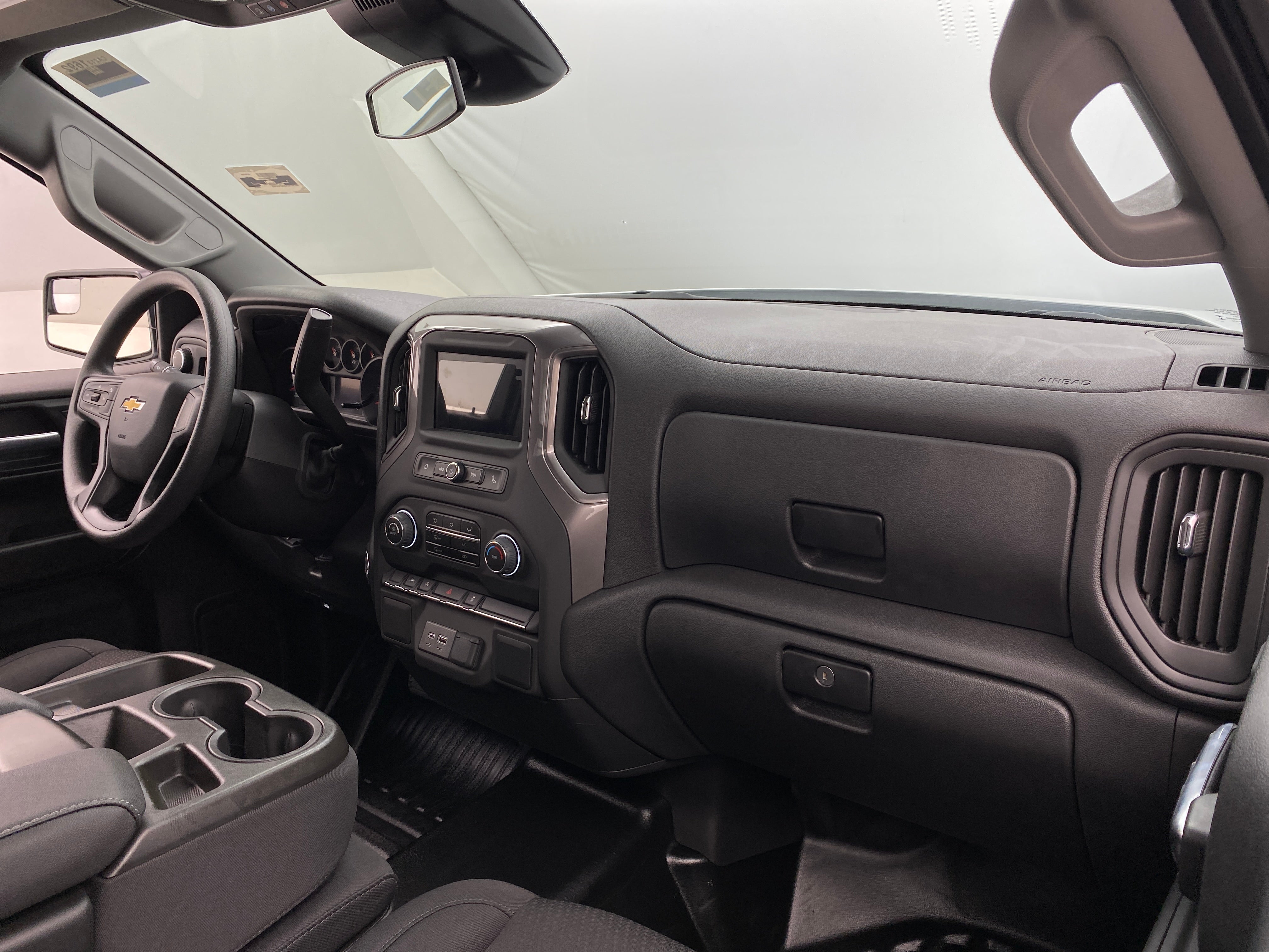 2024 Chevrolet Silverado 1500 Work Truck 3