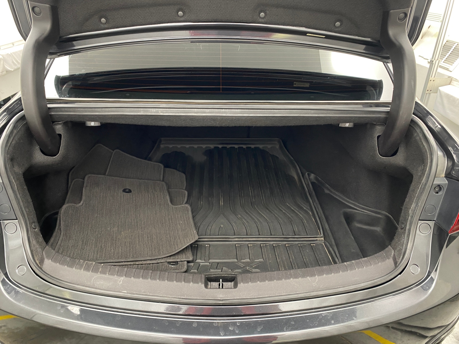 Thumbnail: 2016 Acura TLX - 6