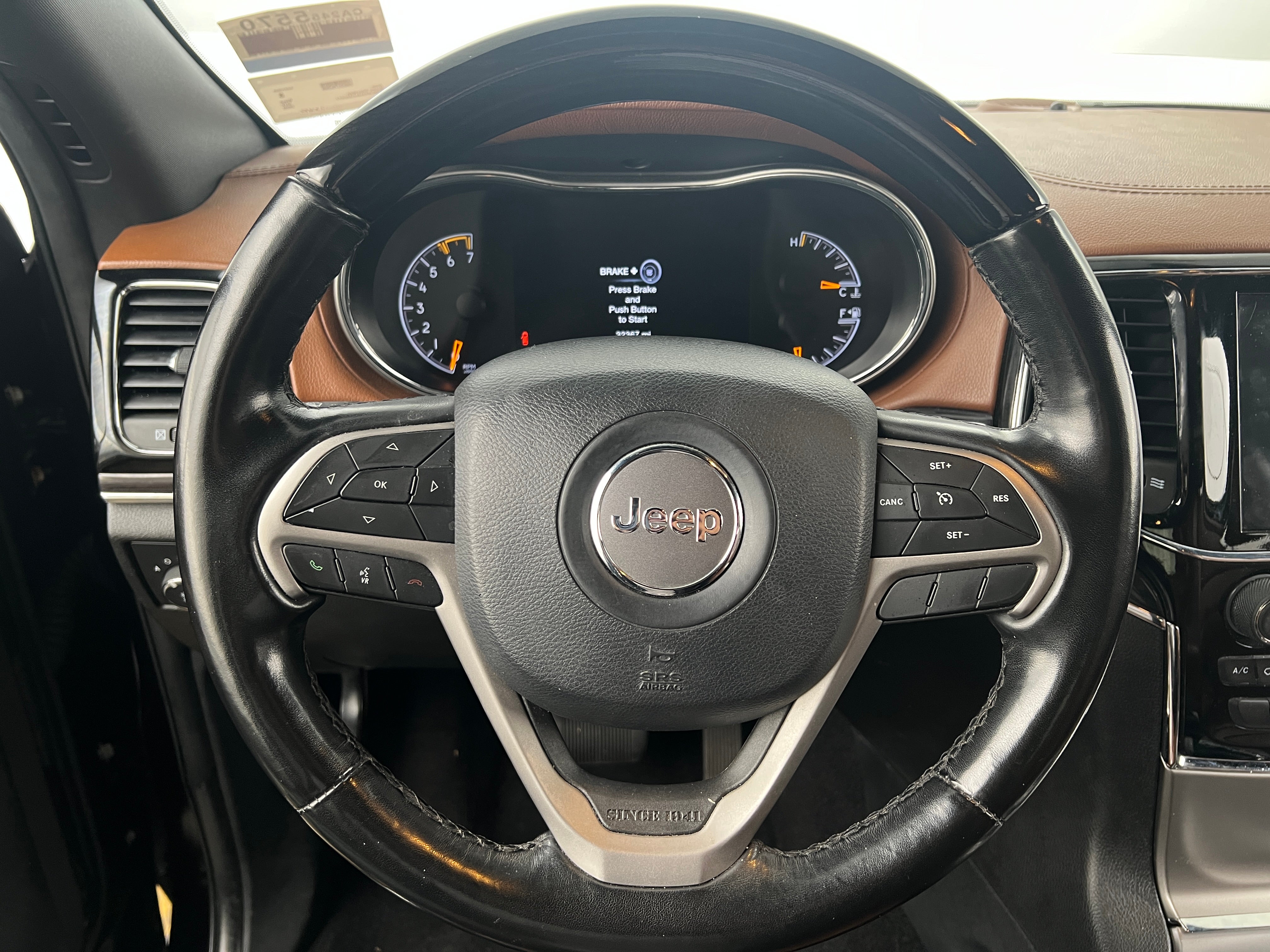 2020 Jeep Grand Cherokee Overland 4