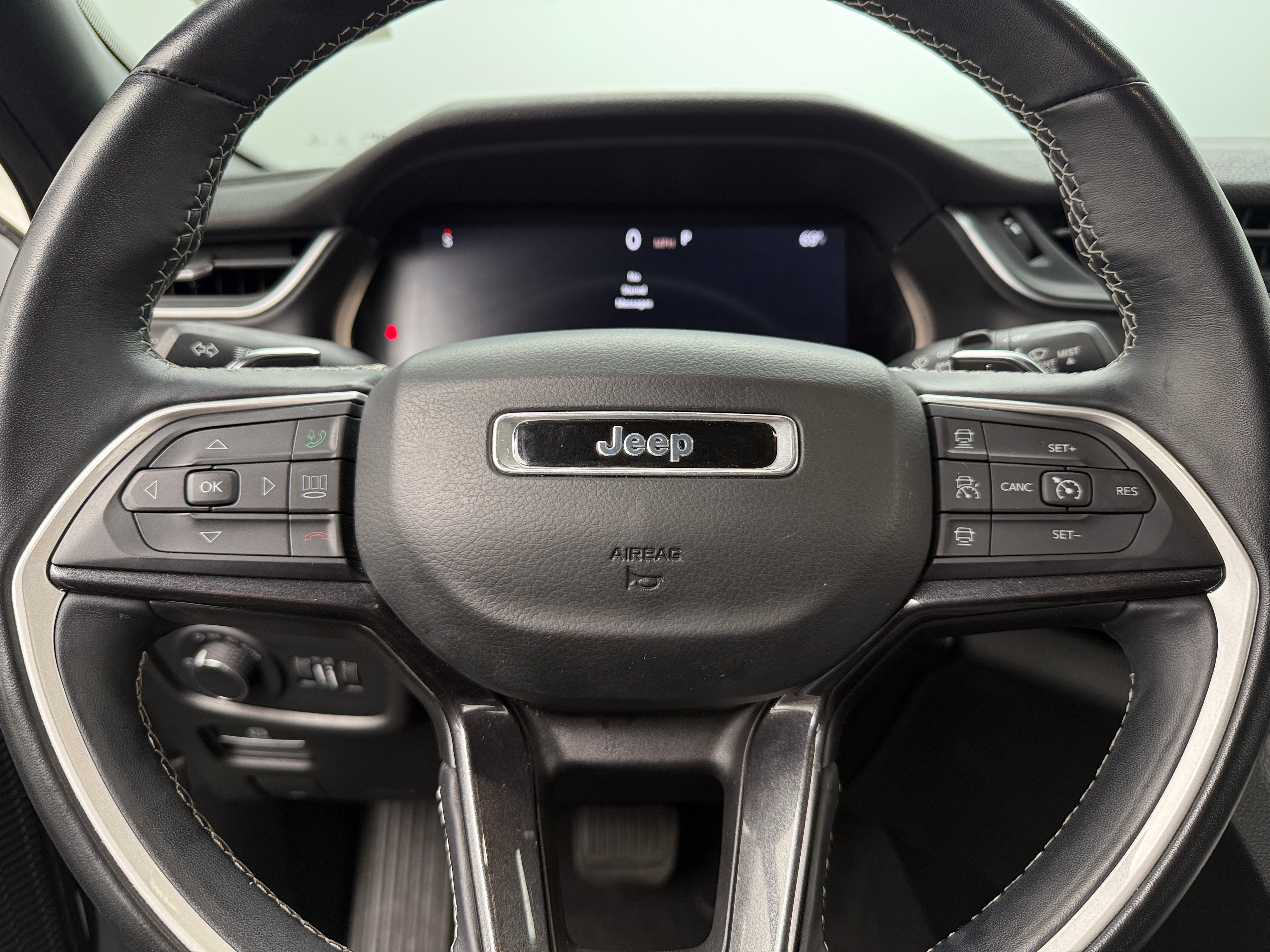 2021 Jeep Grand Cherokee L Altitude 4