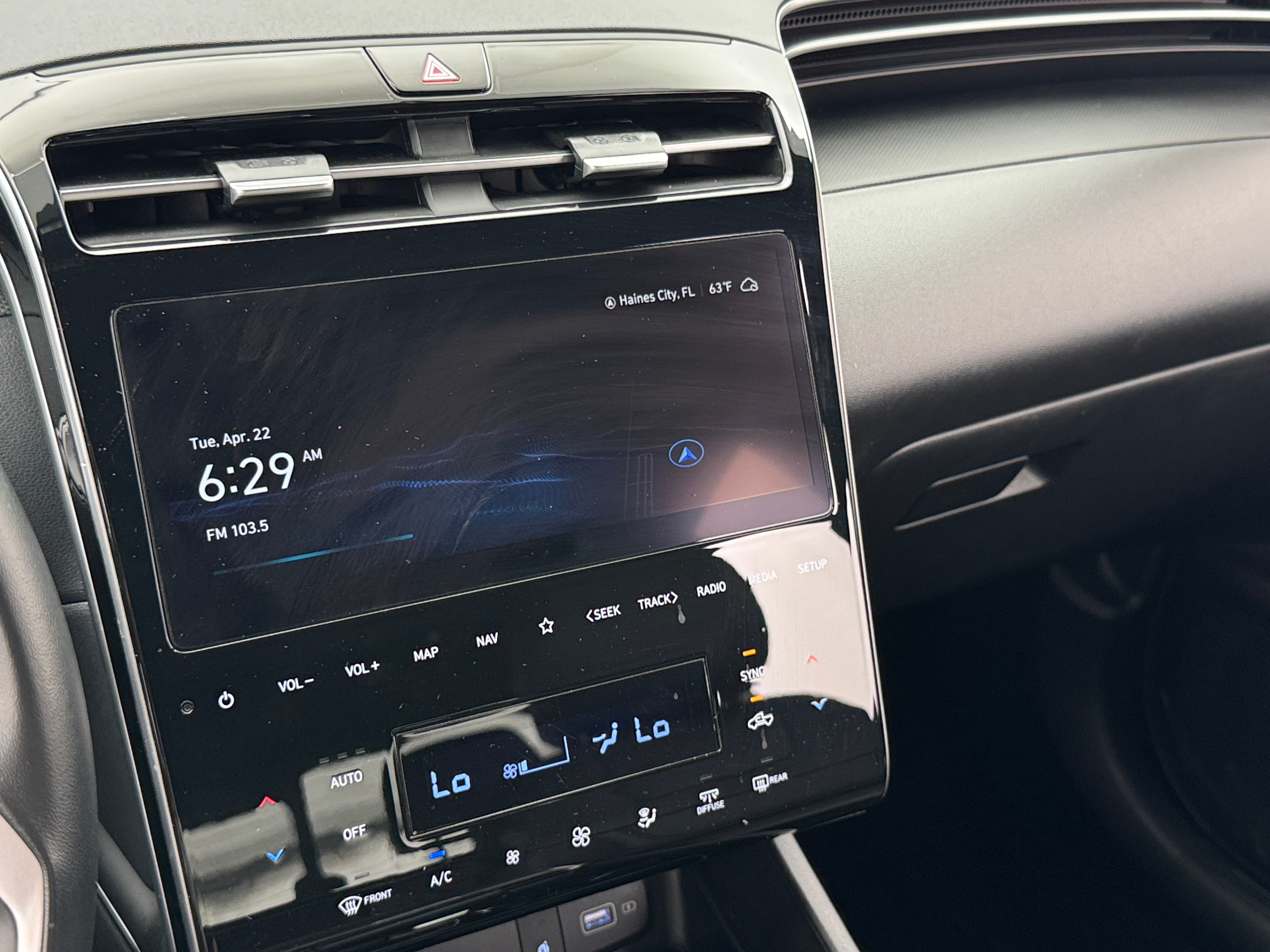 2024 Hyundai Santa Cruz XRT 3