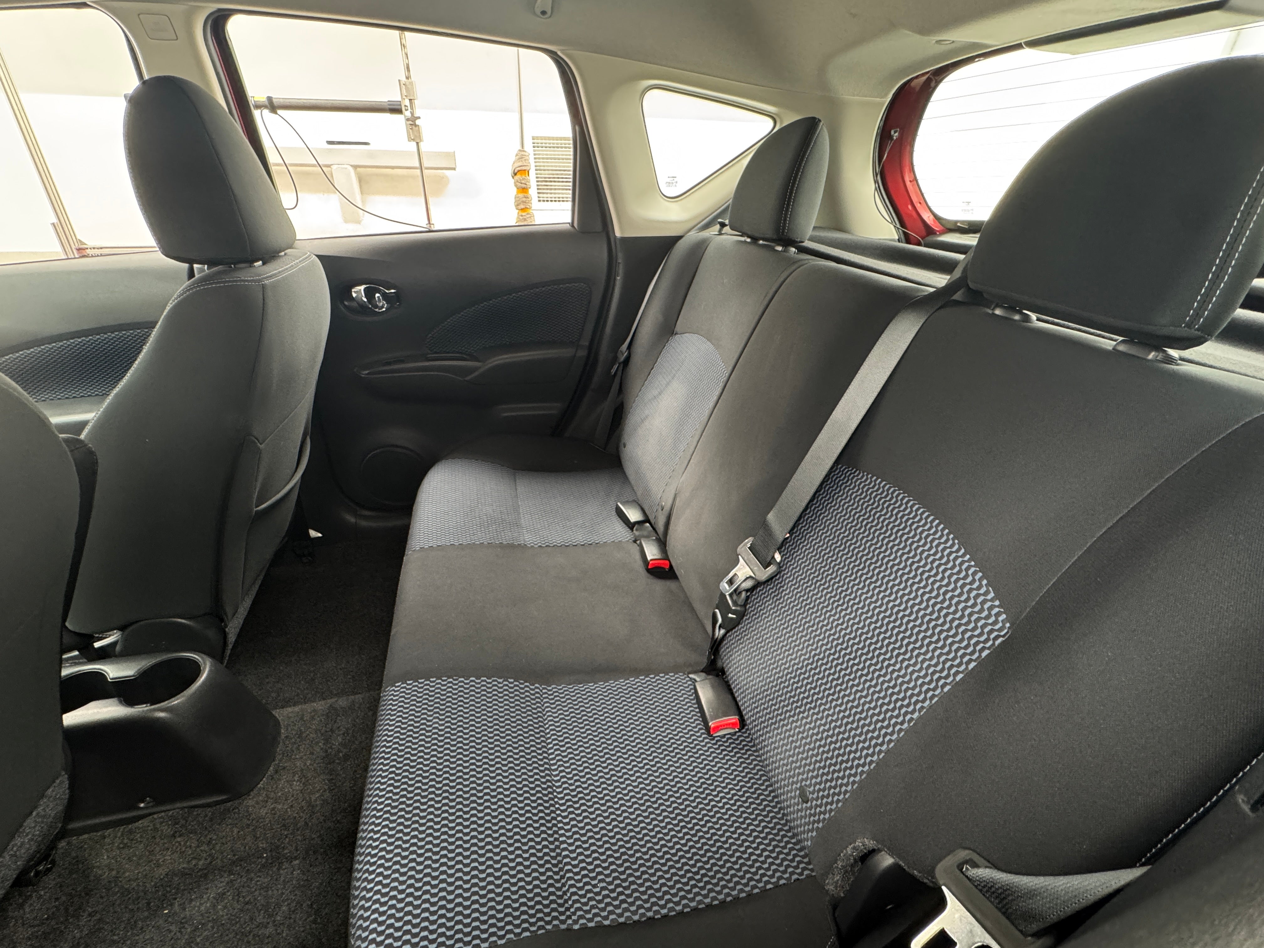 2017 Nissan Versa Note SV 6