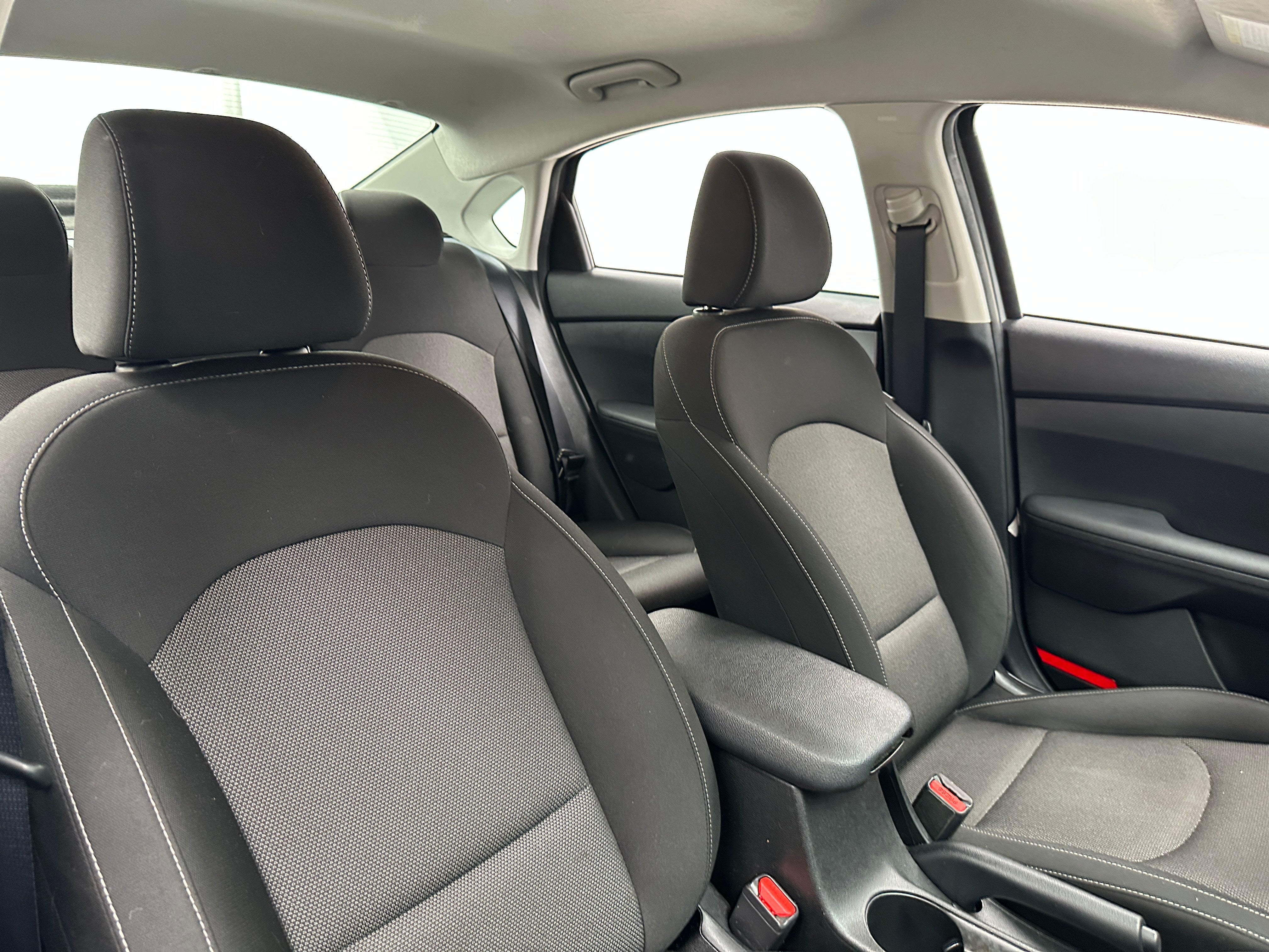 2023 Kia Forte LXS 2