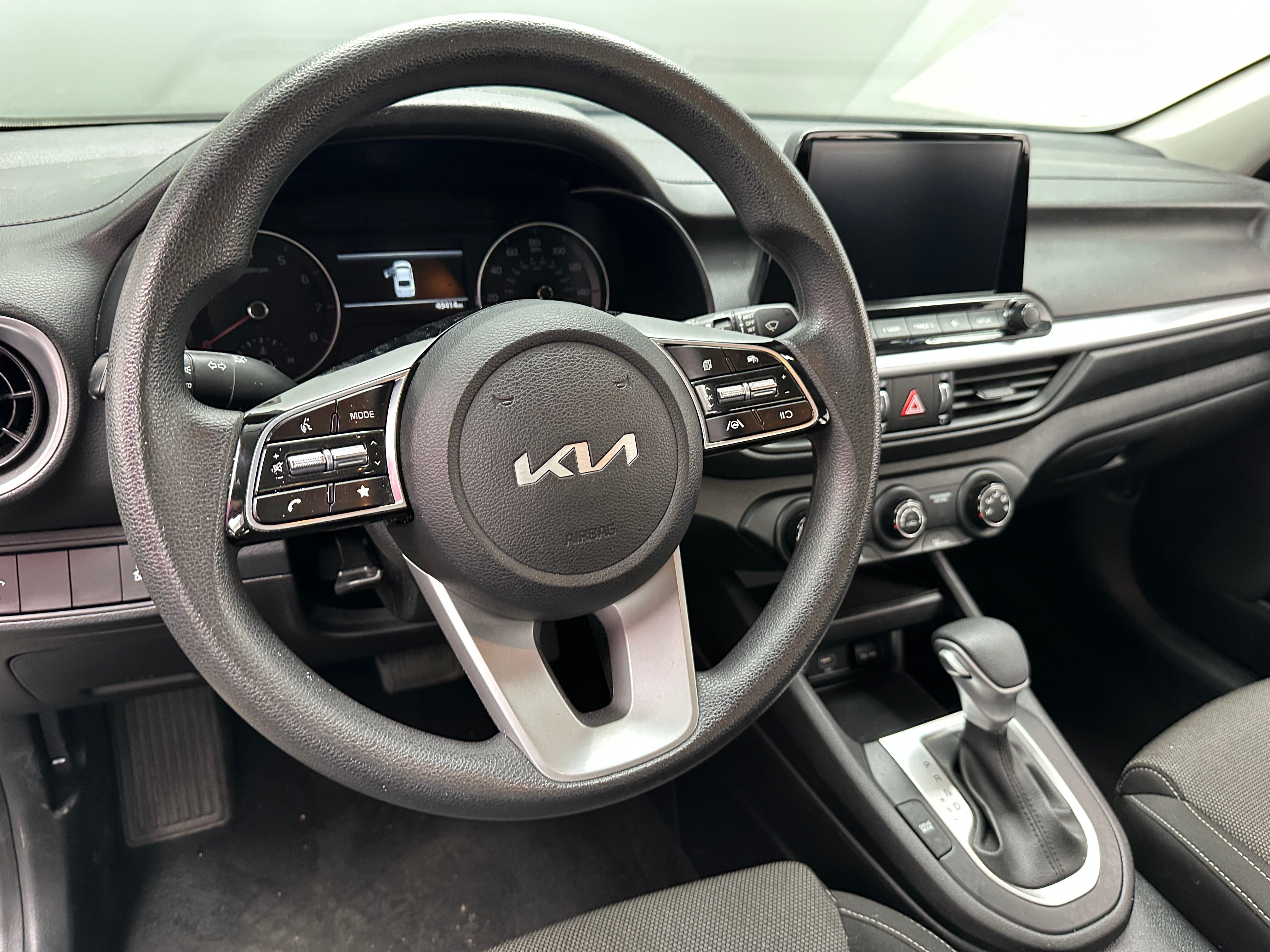 2023 Kia Forte LXS 5