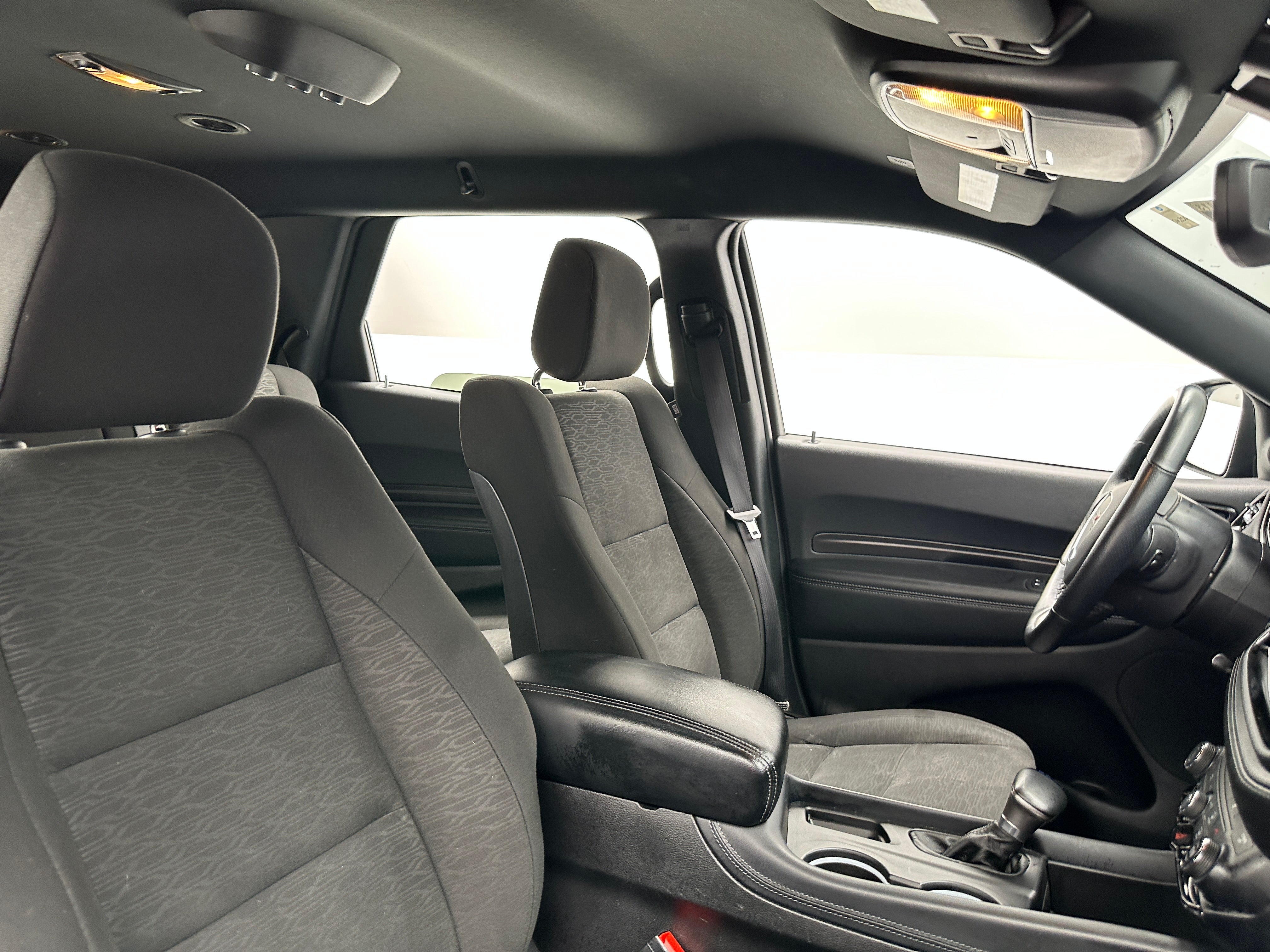 2023 Dodge Durango SXT 2