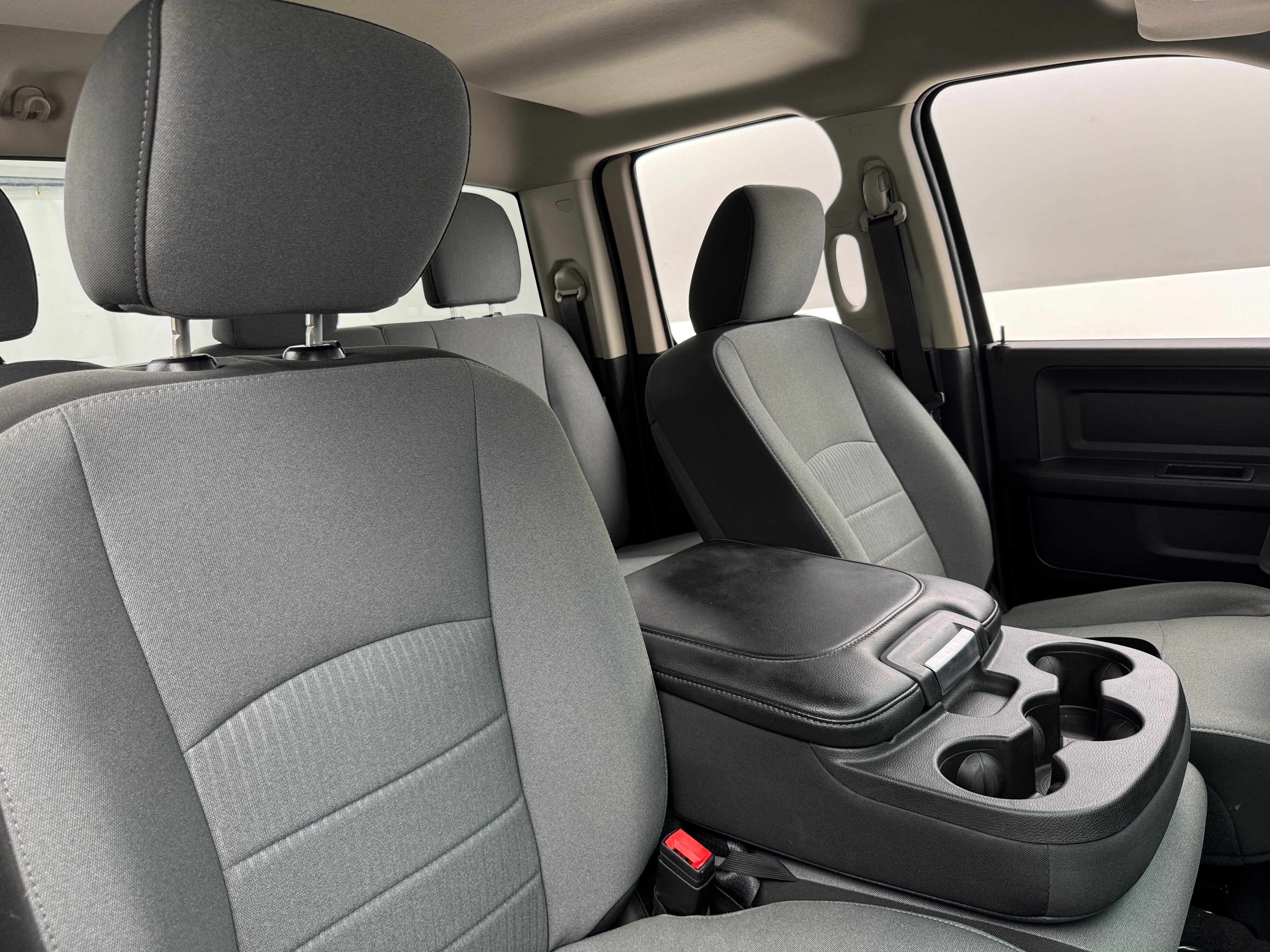 2021 RAM 1500 Classic Tradesman 2