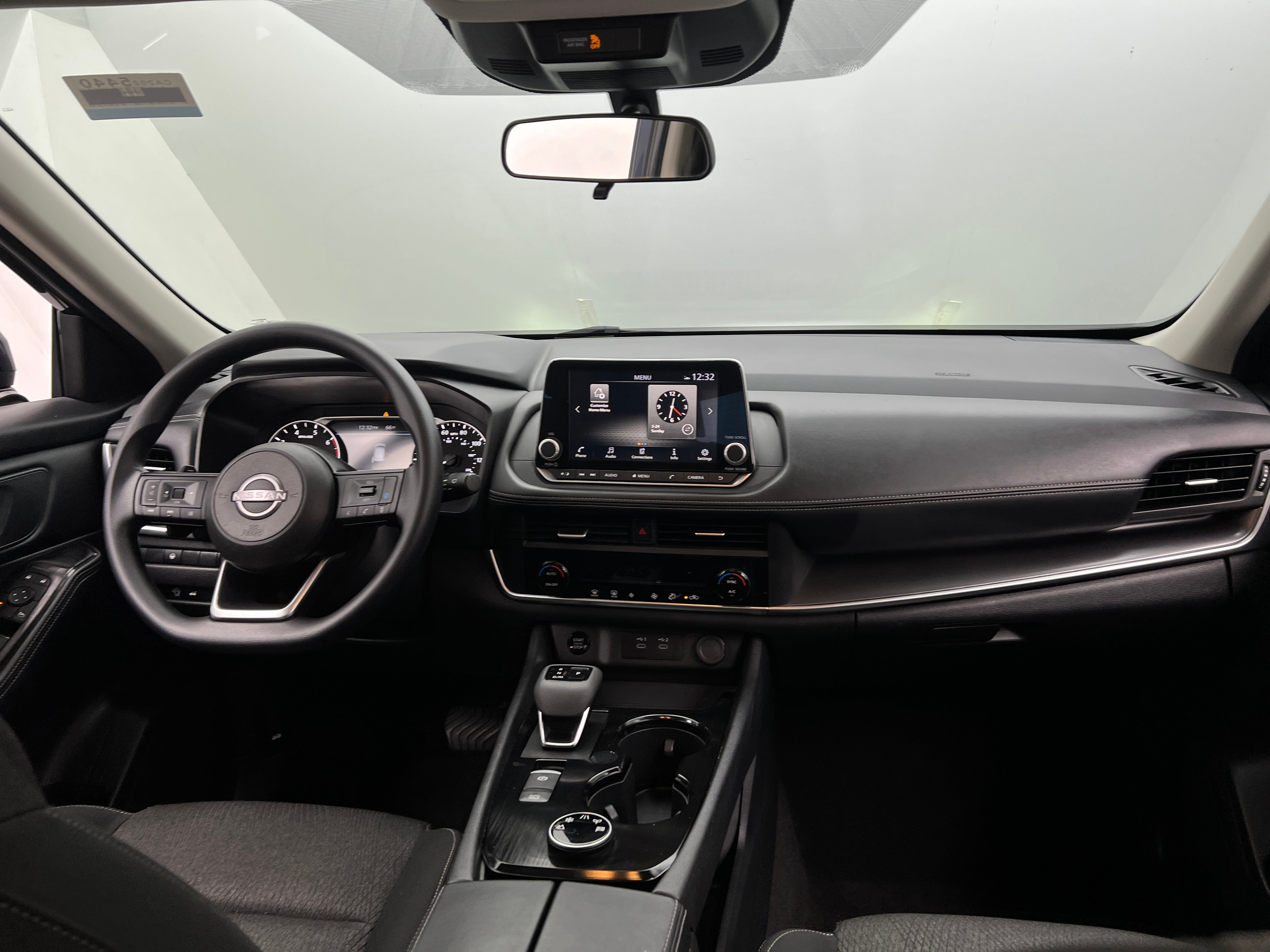 2024 Nissan Rogue SV 3