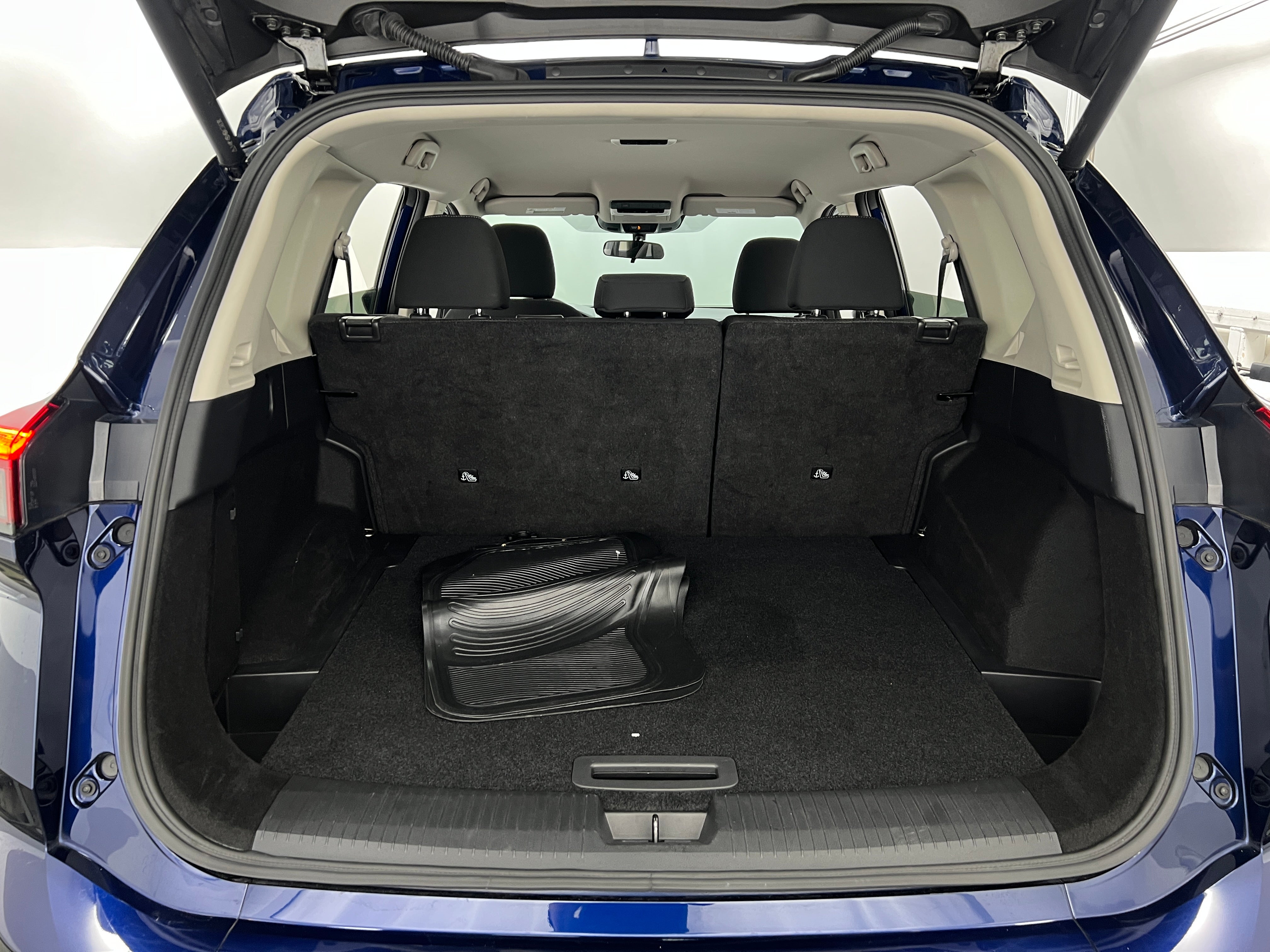 2024 Nissan Rogue SV 7