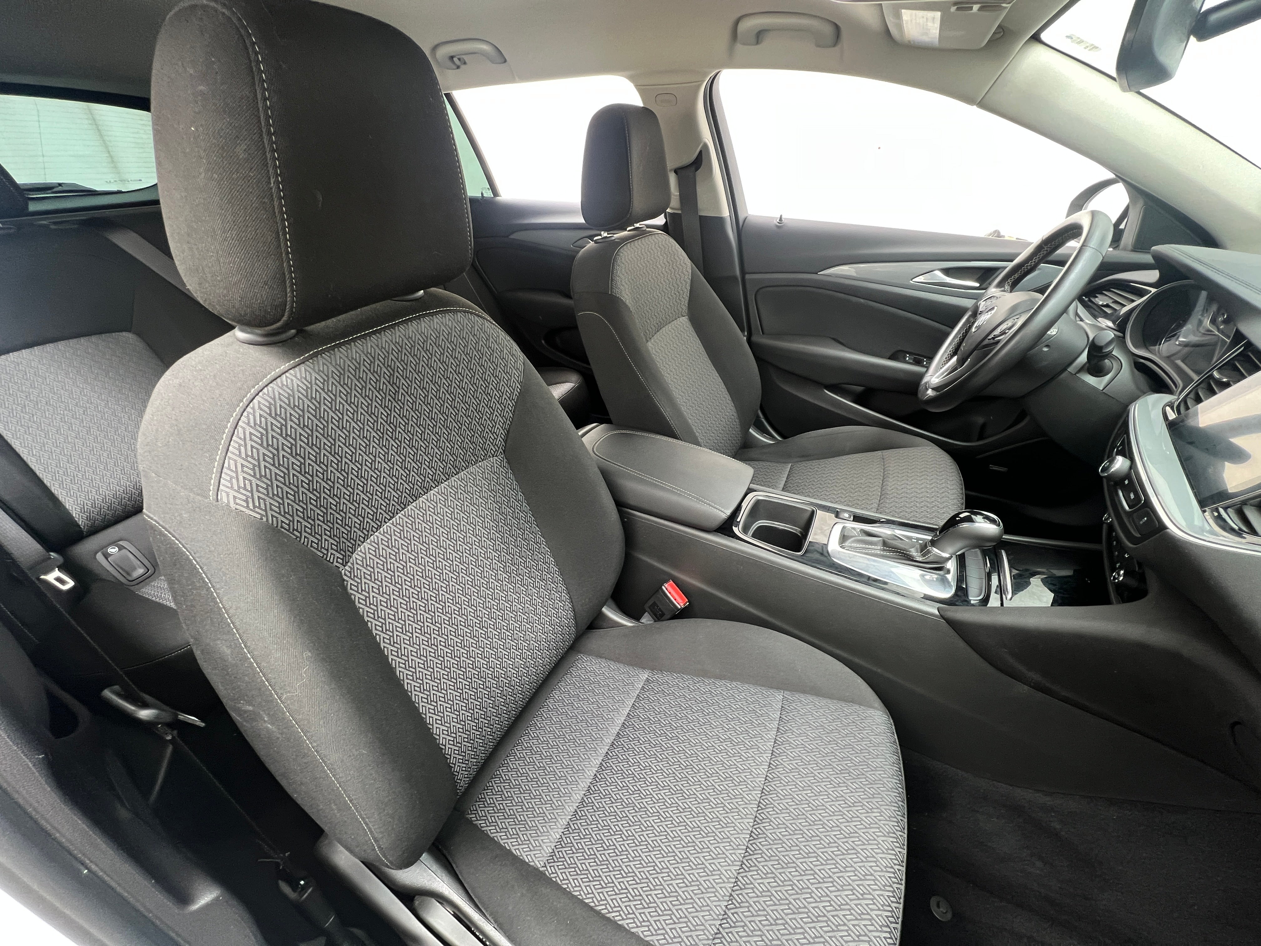 2018 Buick Regal Preferred 2
