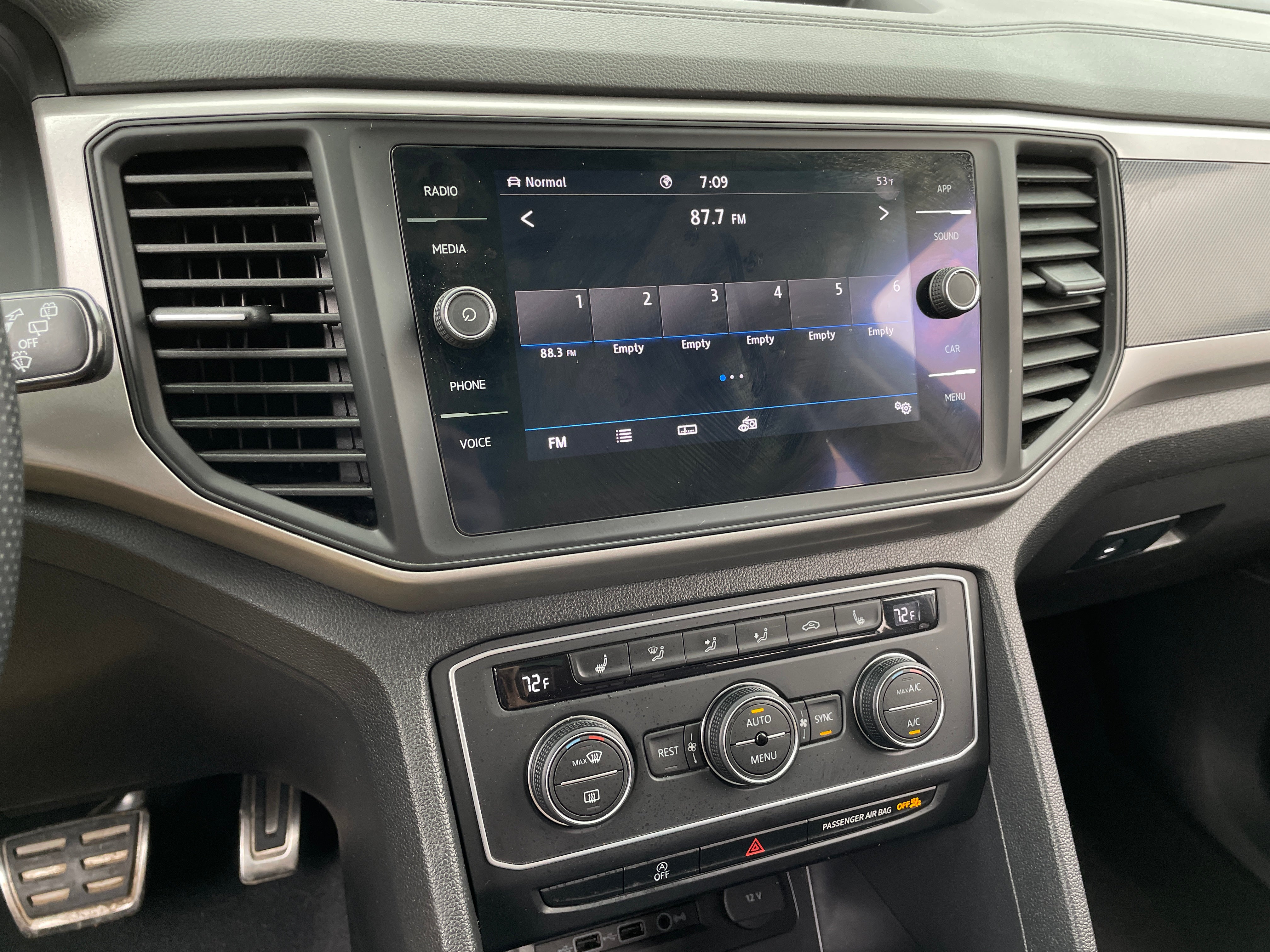 2021 Volkswagen Atlas SE 4